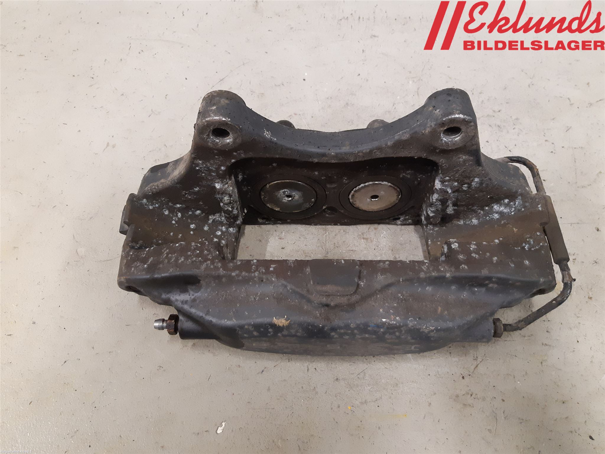 Tesla MODEL S 13- Bromsok Fram Höger