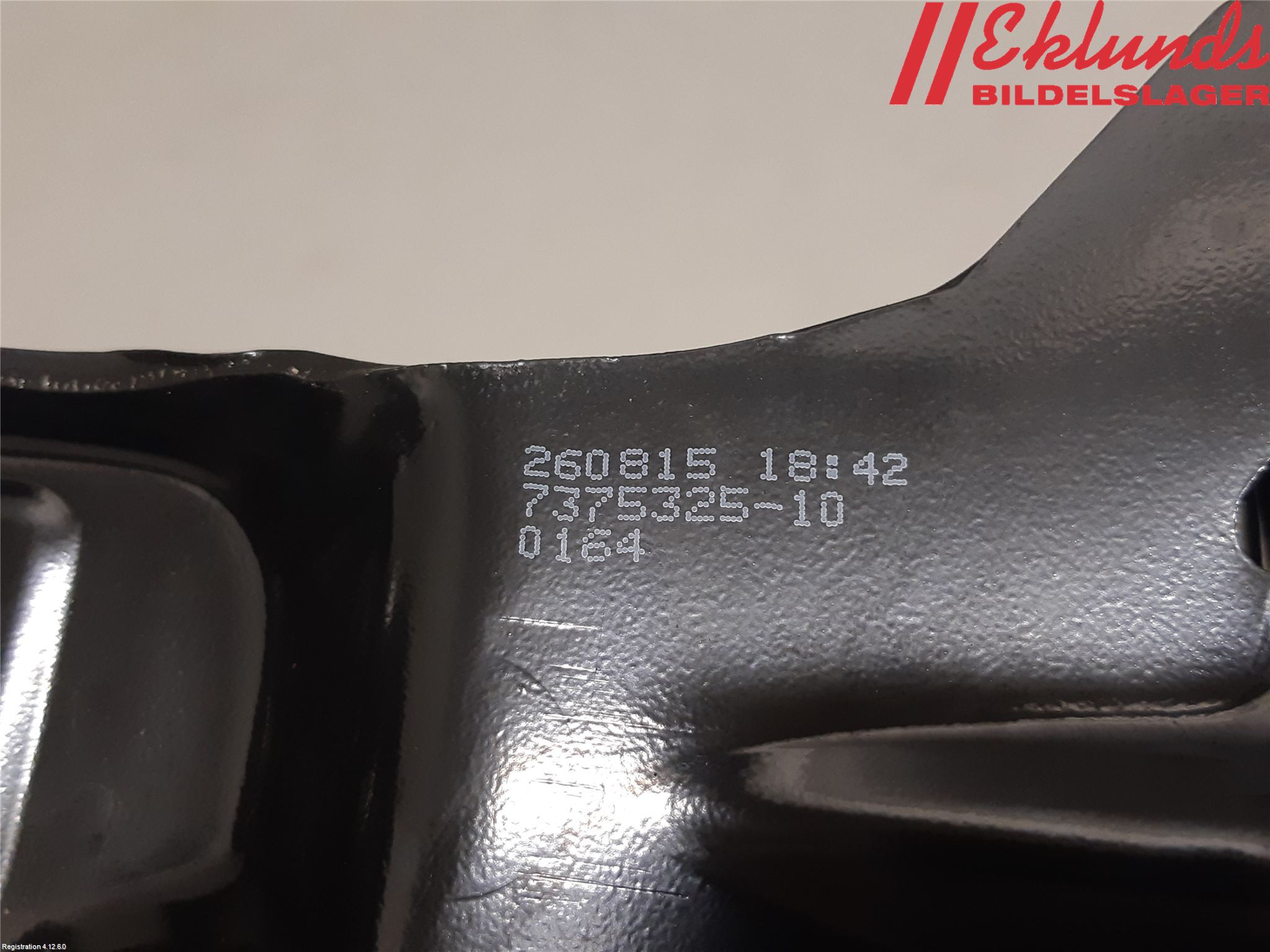 BMW 7 G11/G12 15-22 Strålkast Fästsarg