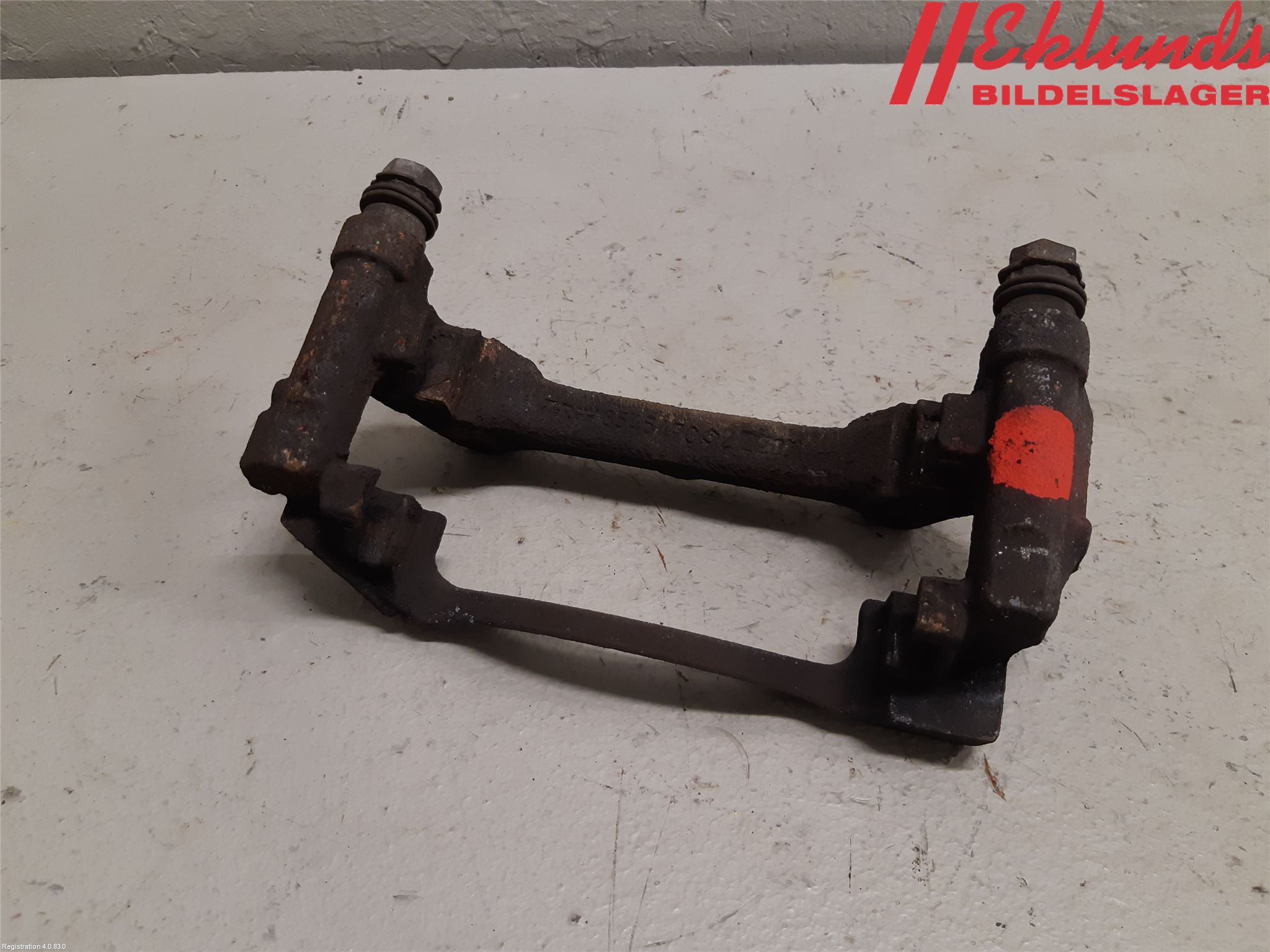 Fiat TALENTO 16- Bromsokshållare