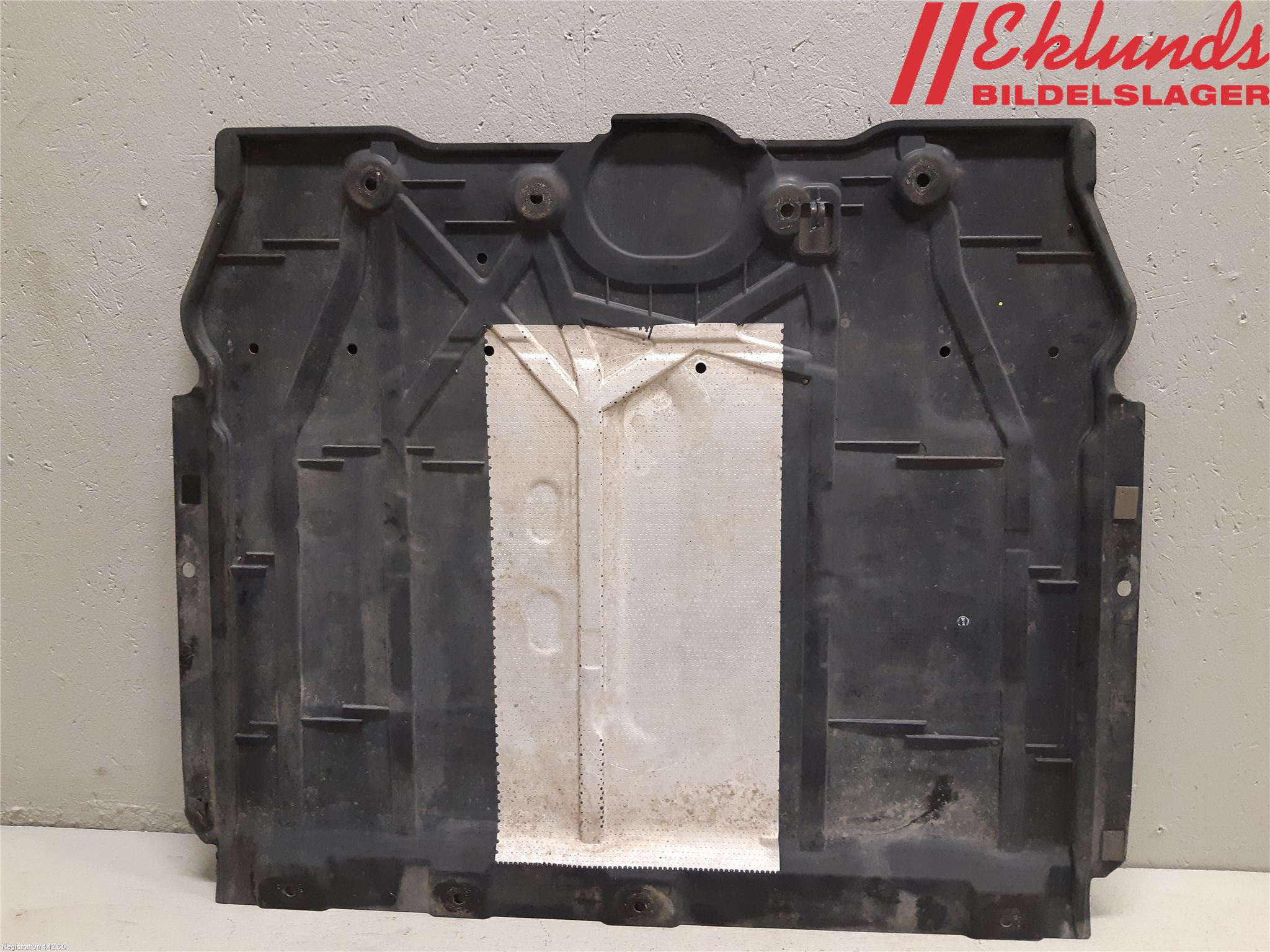 Mercedes-Benz MB CLA-KLASS (C118/X118) 19- Hasplåt Plåt-Plast