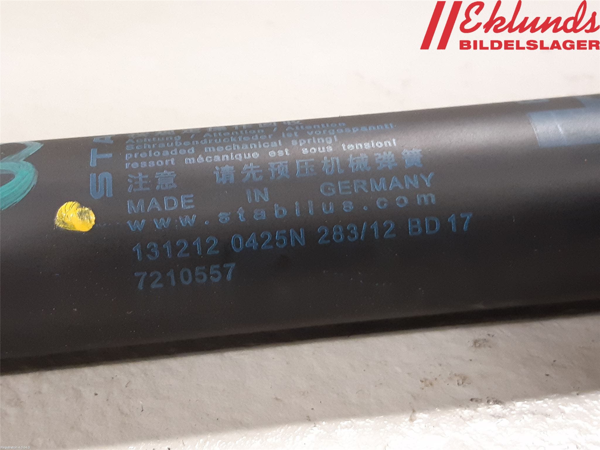 BMW 5 F10/F11/F18 09-17 Gasfjäder Baklucka