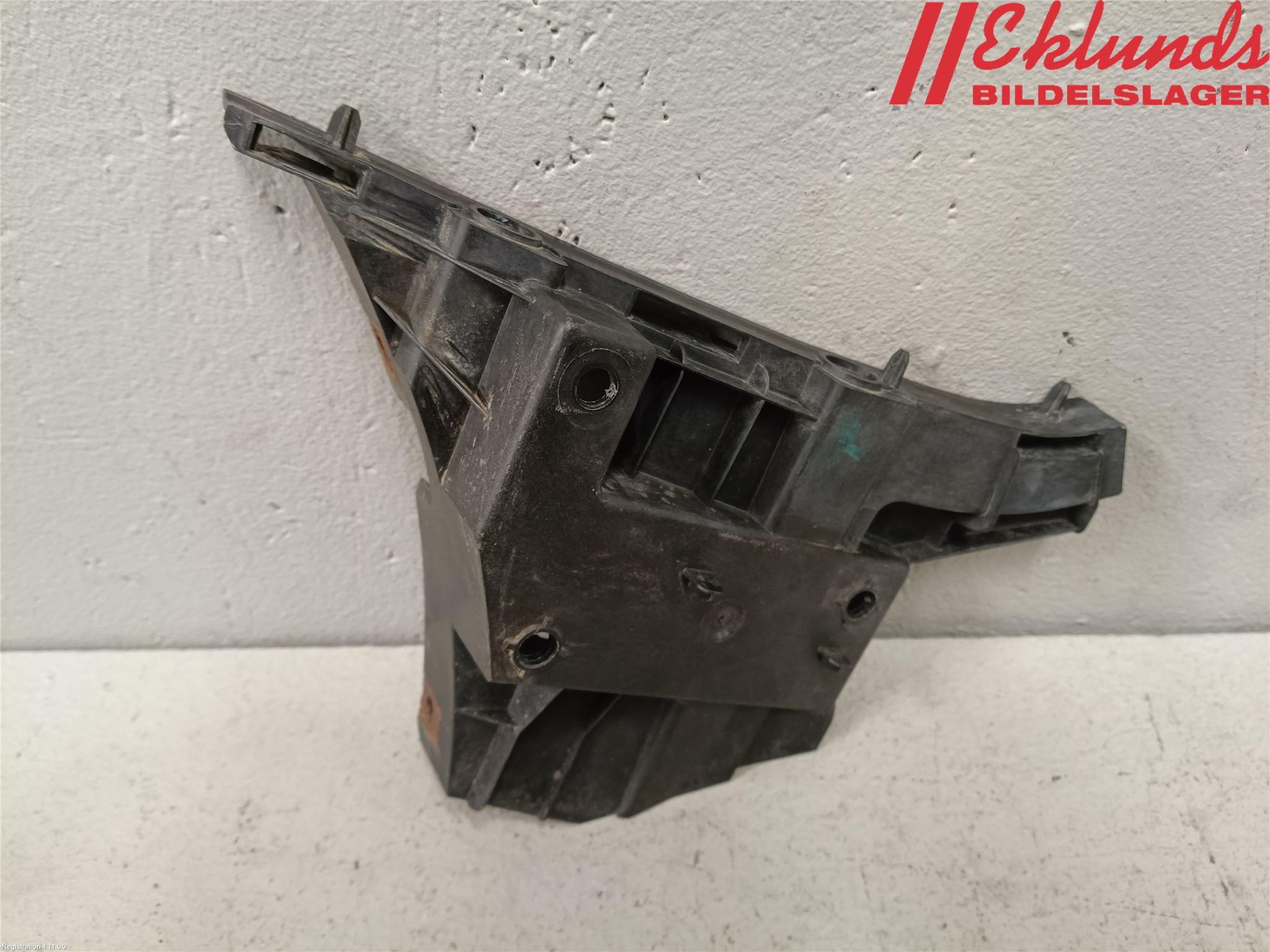 Volvo S80 07-13 Stötfångarfäste Fram Vä
