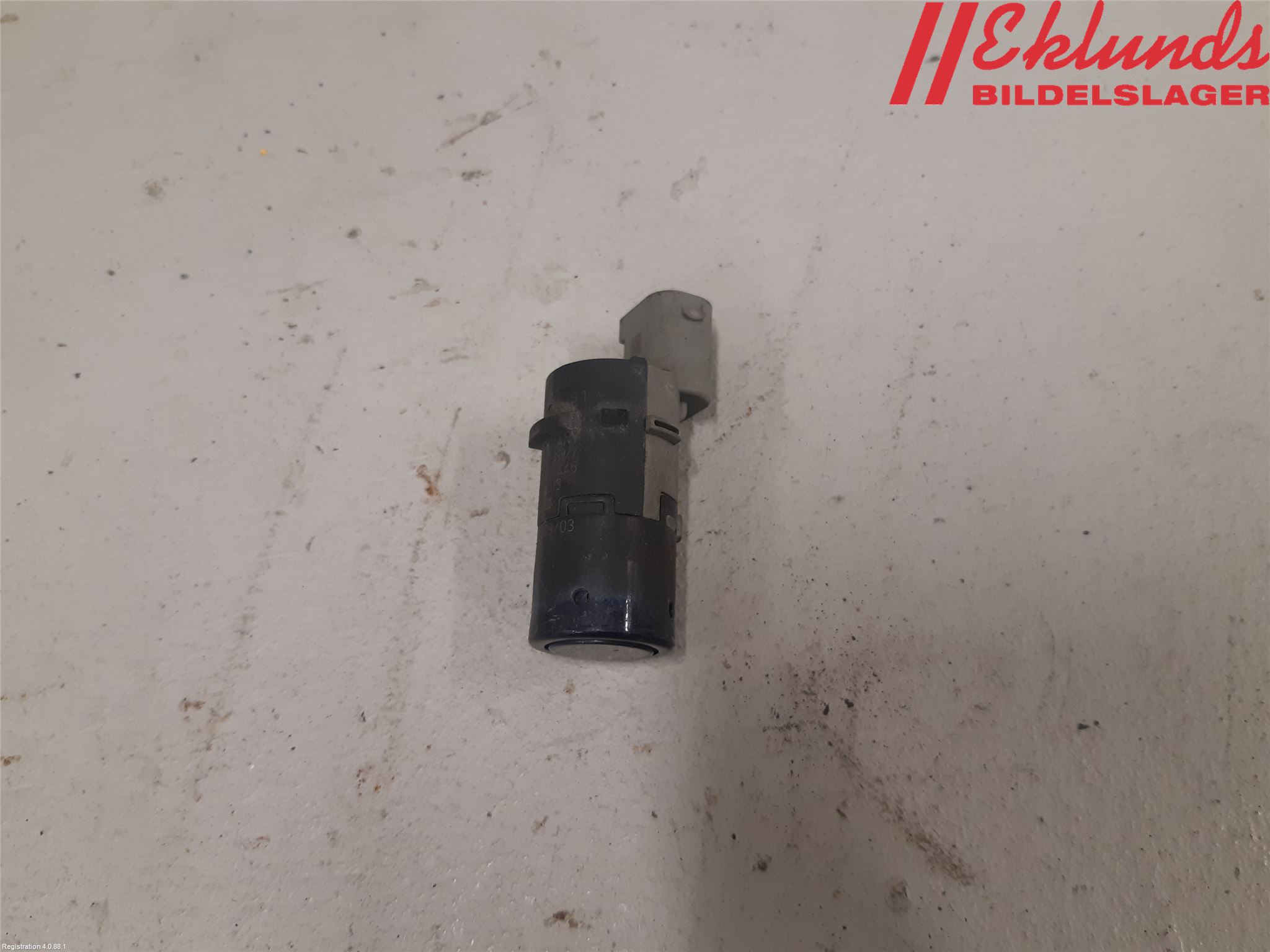 BMW 5 E60/61 Sed/Tou 02-10 Parkeringshjälp Frontsensor