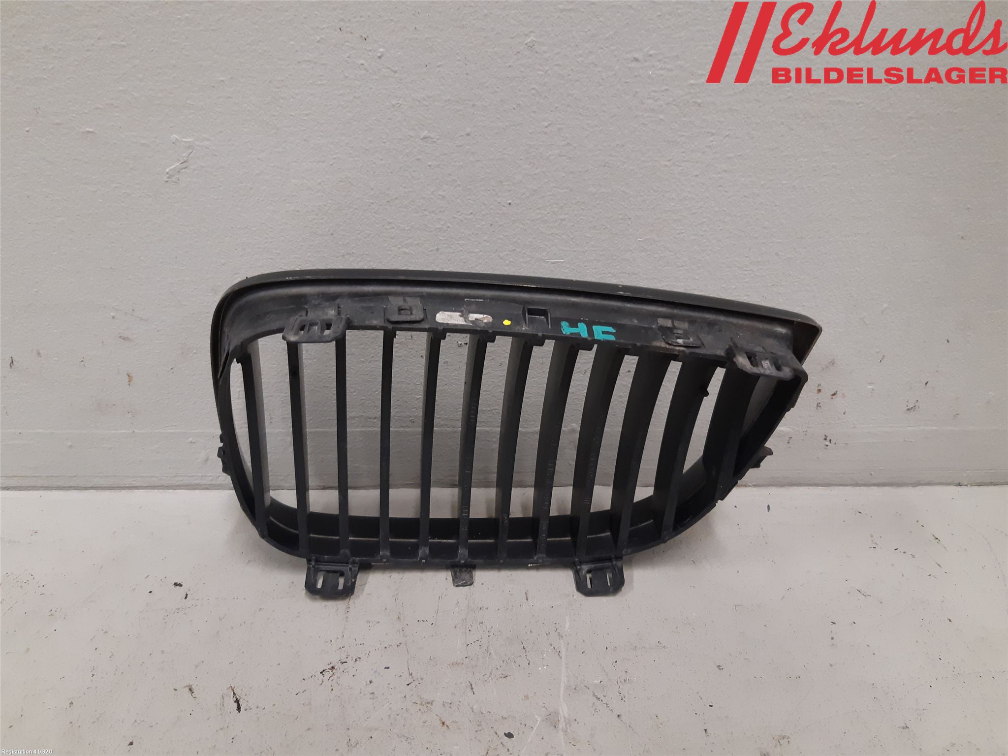 BMW 1 E87/81 5D/3D 03-11 Grilldel Höger