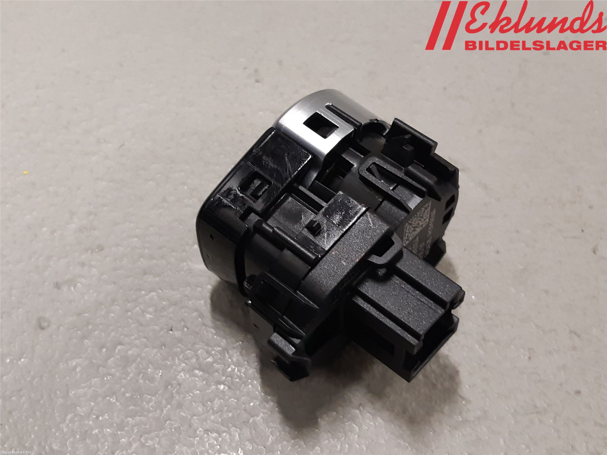 BMW 5 G30/G31/F90 17-23 Startknapp Personbil