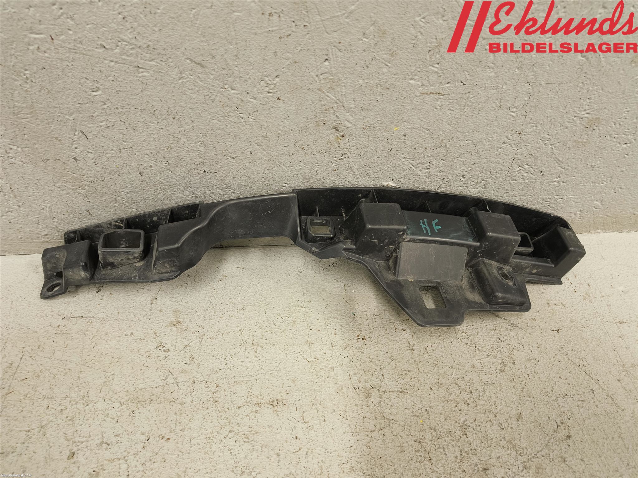 Renault SCÉNIC III / GRAND SCÉNIC 09-16 Stötfångarfäste Fram Hö