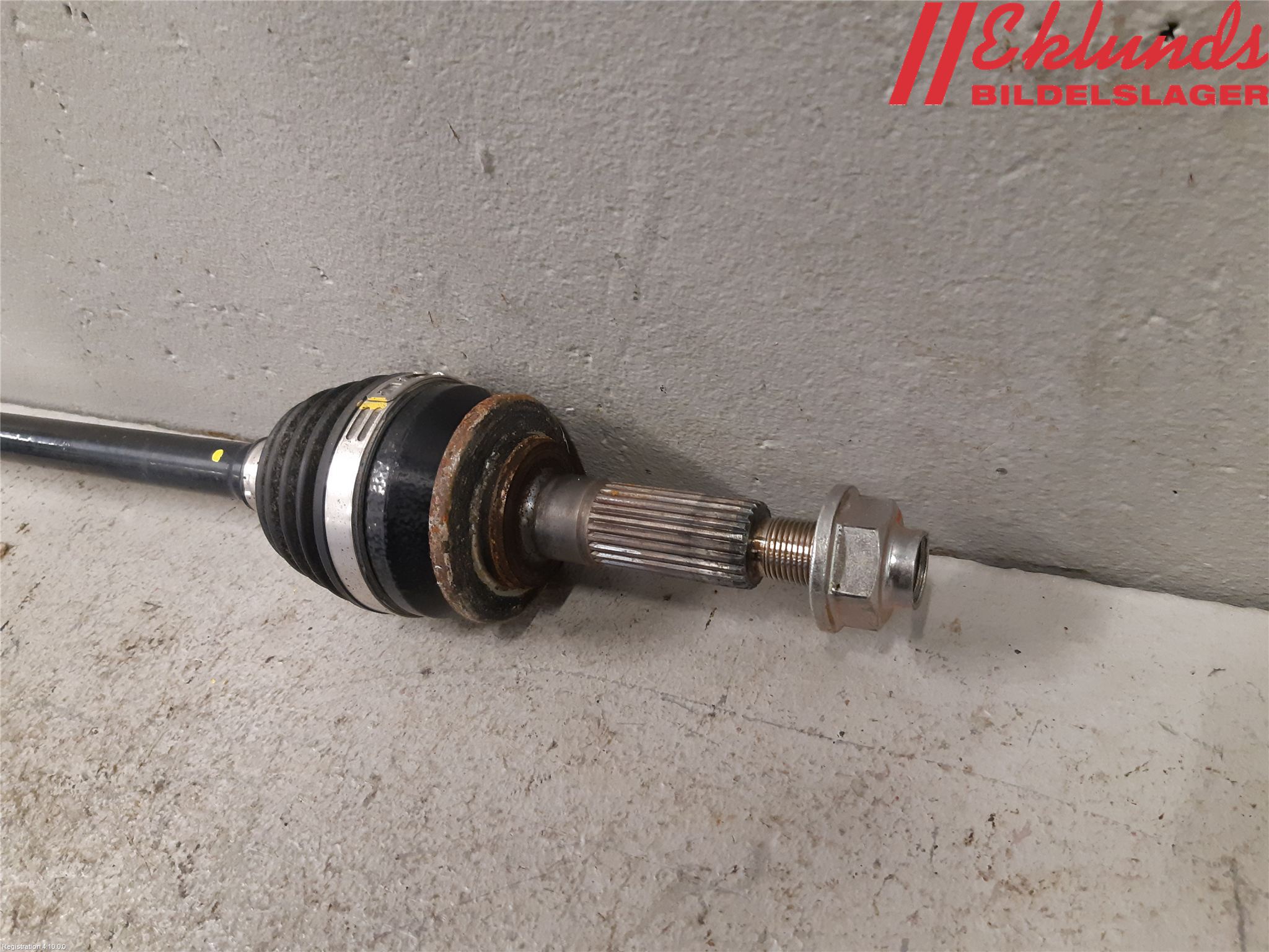 Suzuki VITARA 15- Drivaxel Bak Höger