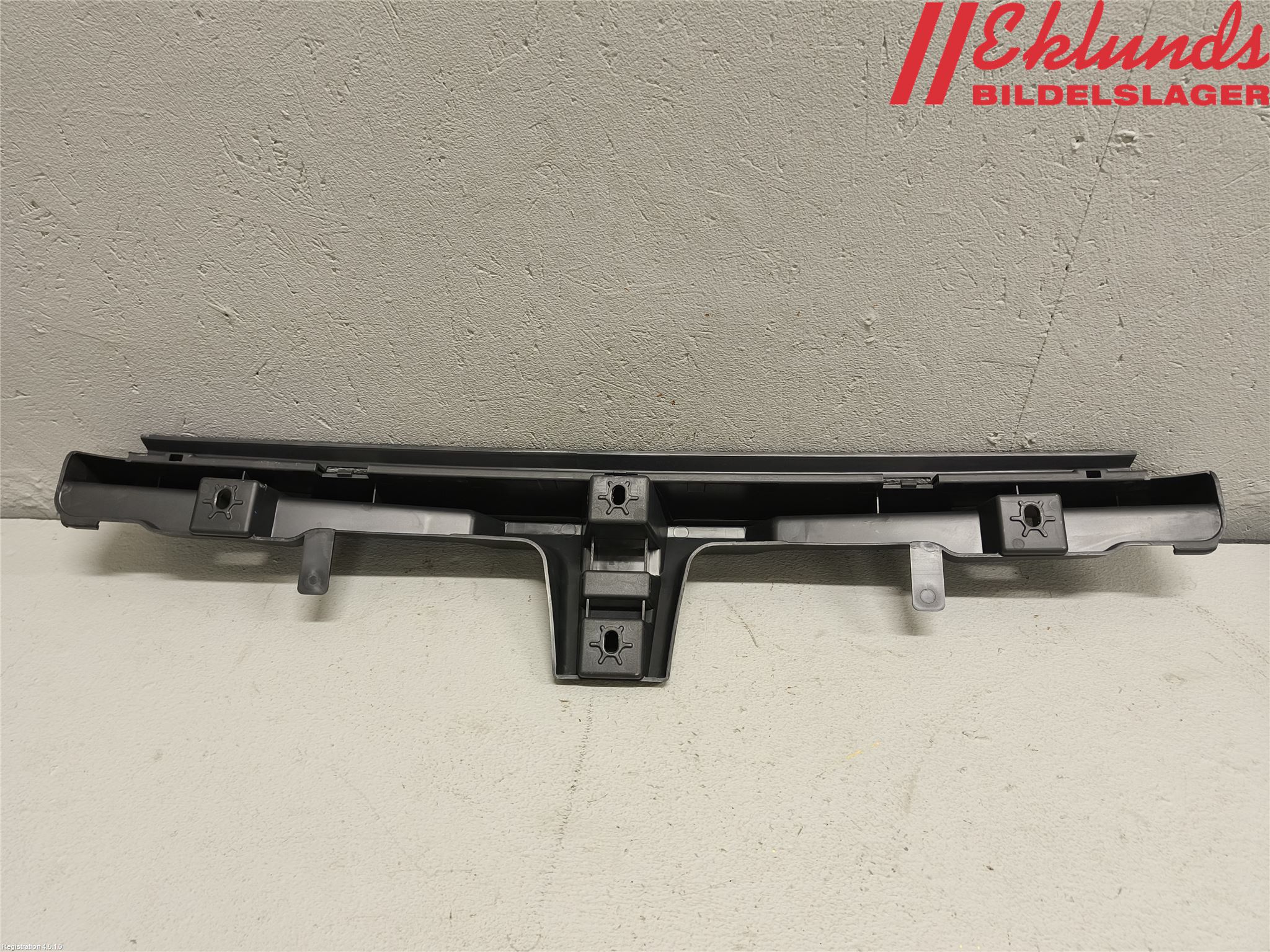 Citroen DS 4 CROSSBACK 16-18 Stötfångardel Bak Mitt