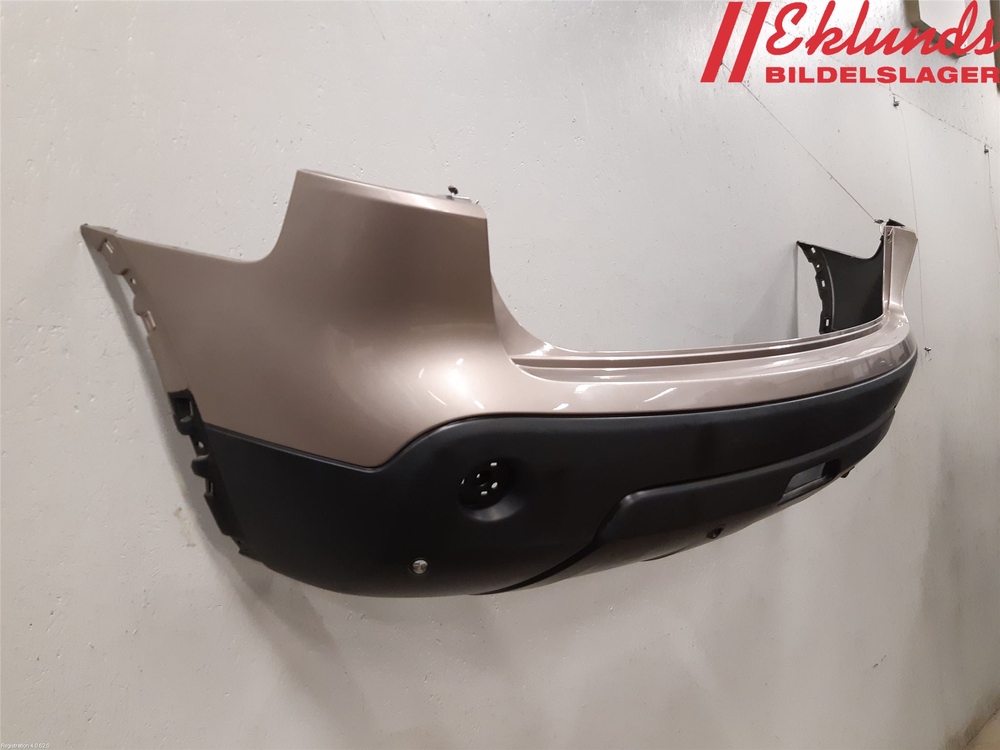 Nissan QASHQAI 10-14 Stötfångarbeklädnad Bak