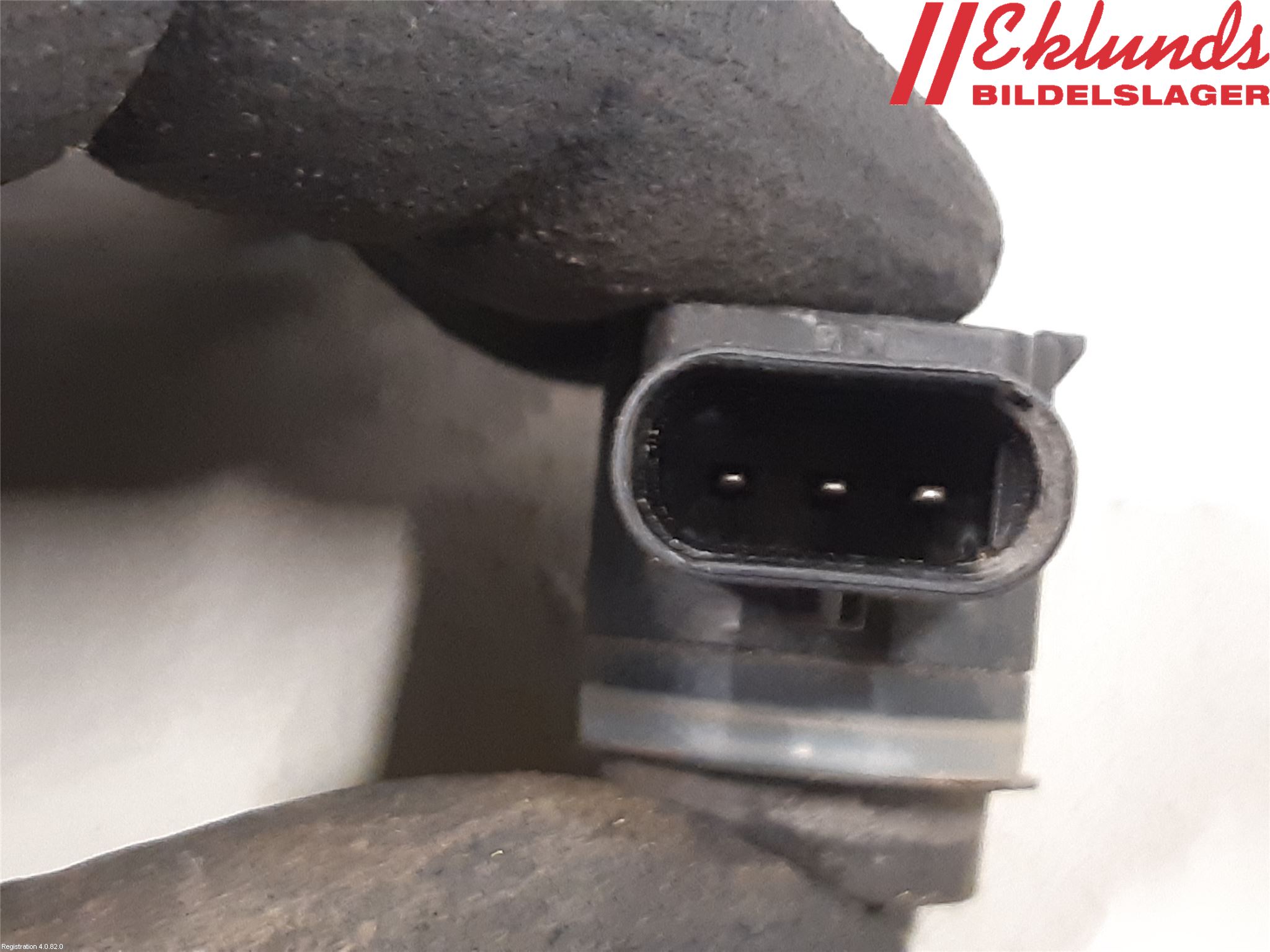 Skoda SUPERB 09-15 Parkeringshjälp Frontsensor