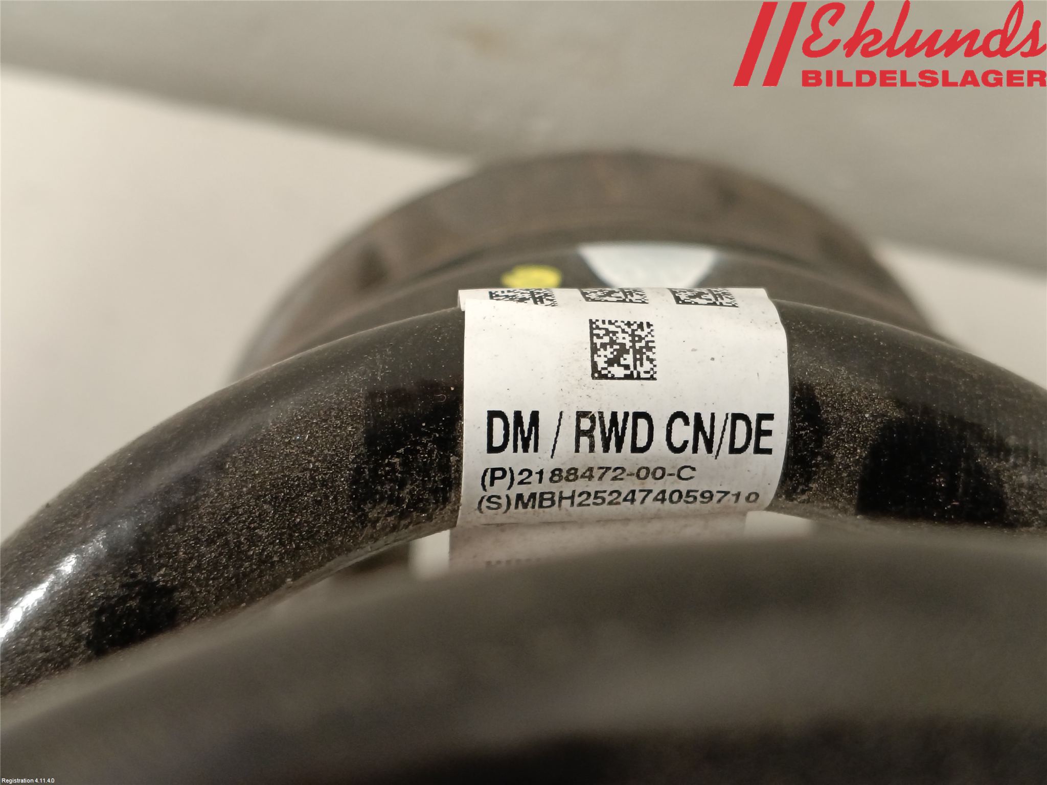 Tesla MODEL Y 21- Fjäder Bak