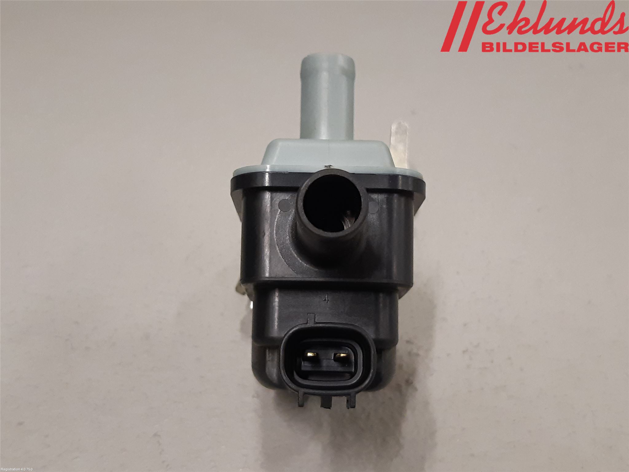 Toyota COROLLA 19- Vakuumventil