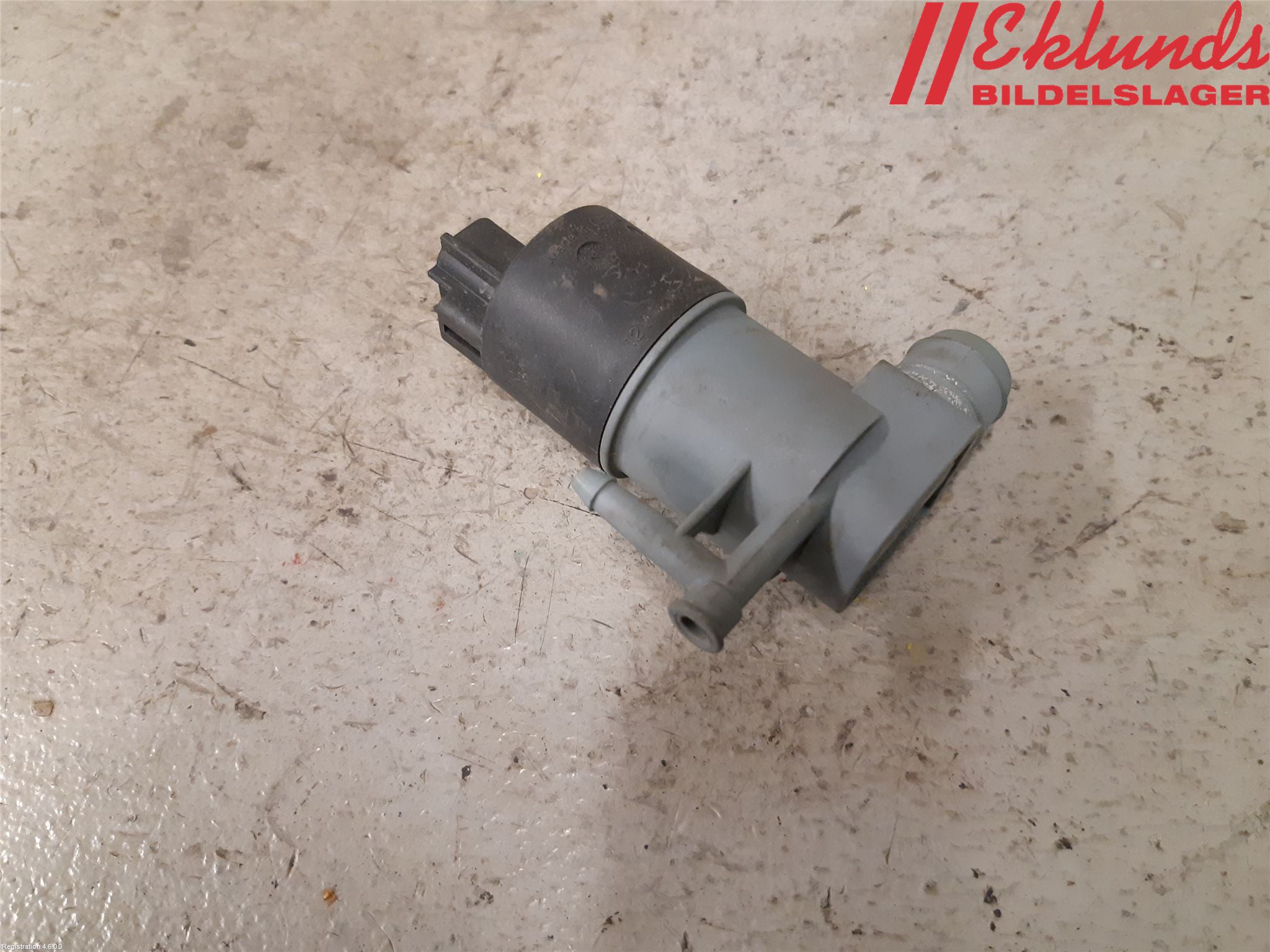 Toyota YARIS XP130 15-20 Spolarpump Vindruta