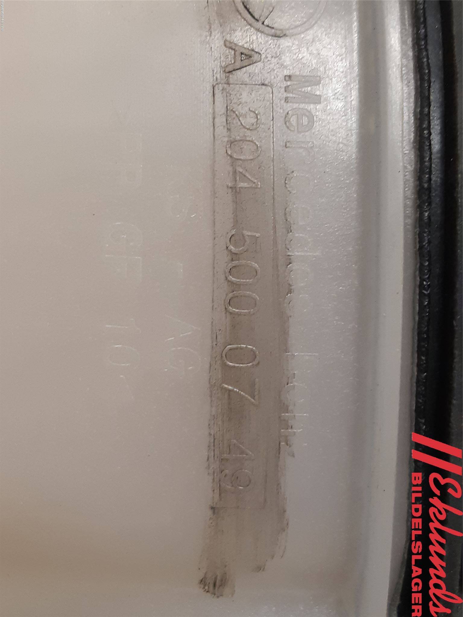 Mercedes-Benz MB E-KLASS (W212) 09-16 Expansionstank