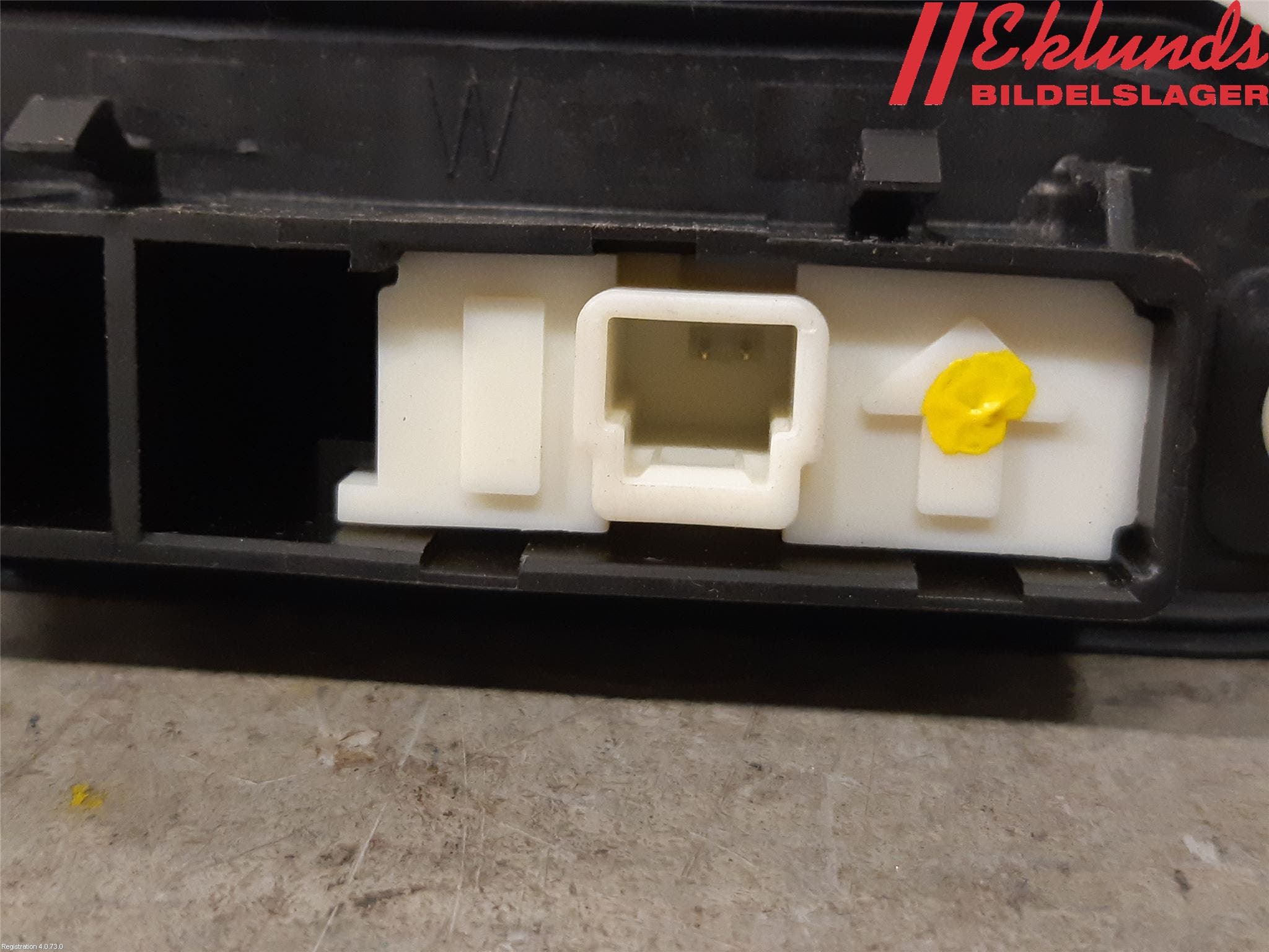 Toyota YARIS XP130 15-20 Bakluckehandtag