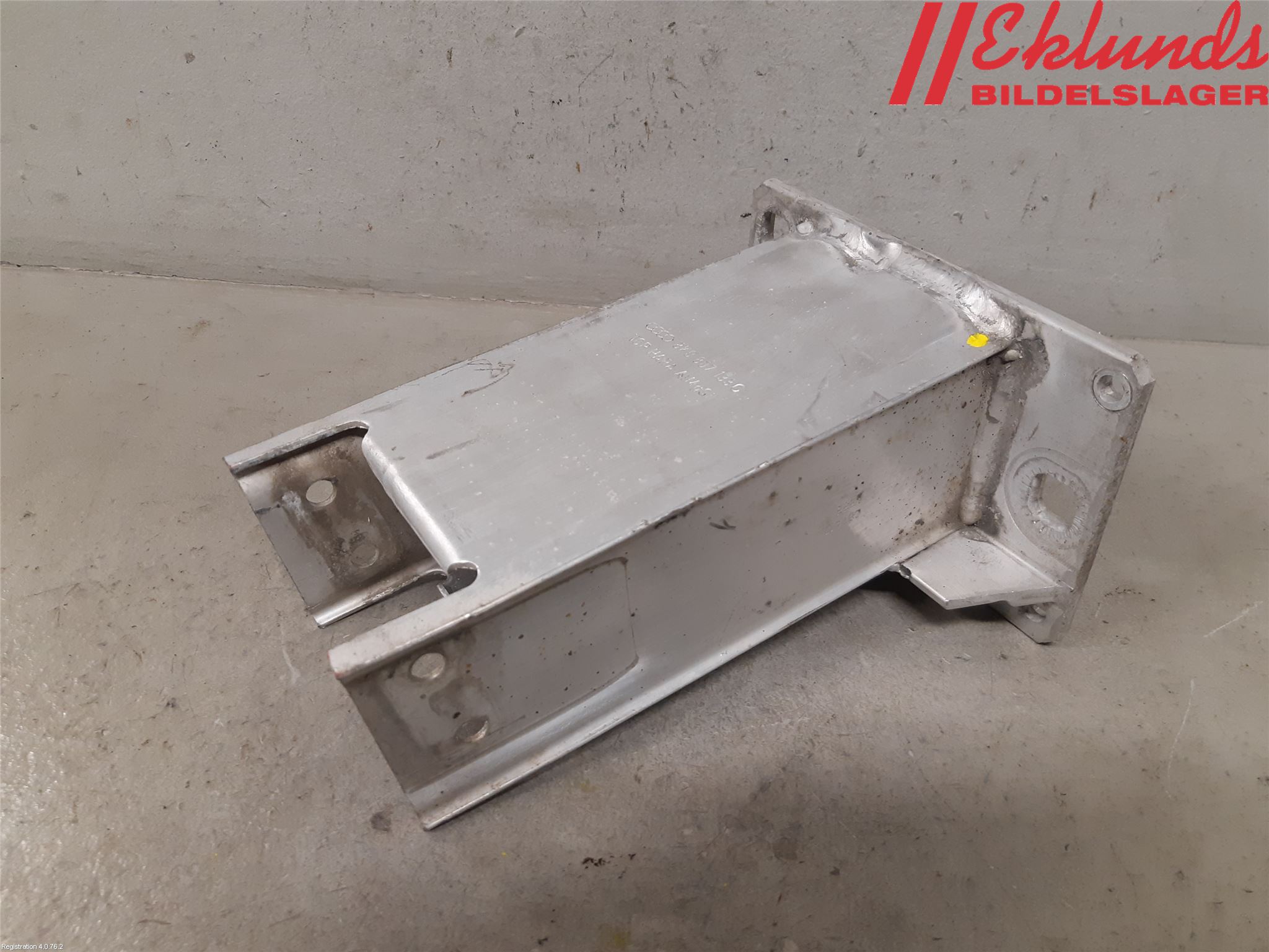 Audi A4/S4 08-11 Stötfångarbärjärn Fram