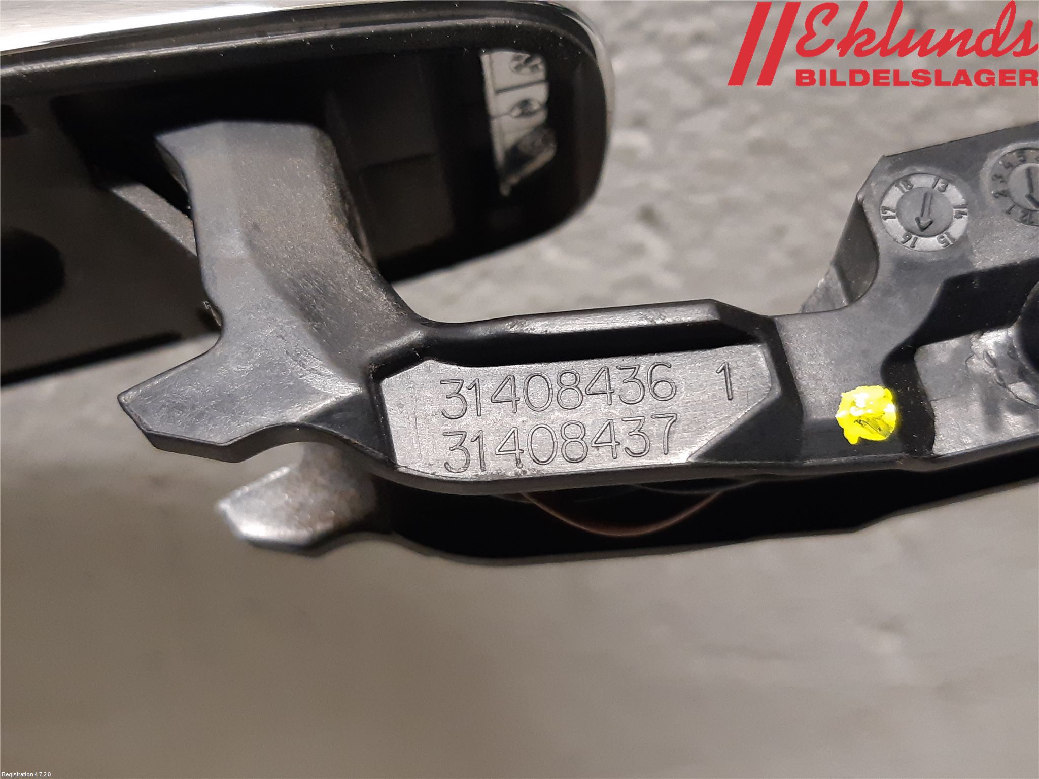 Volvo XC90/RECHARGE 16- Dörrhandtag Yttre Vä