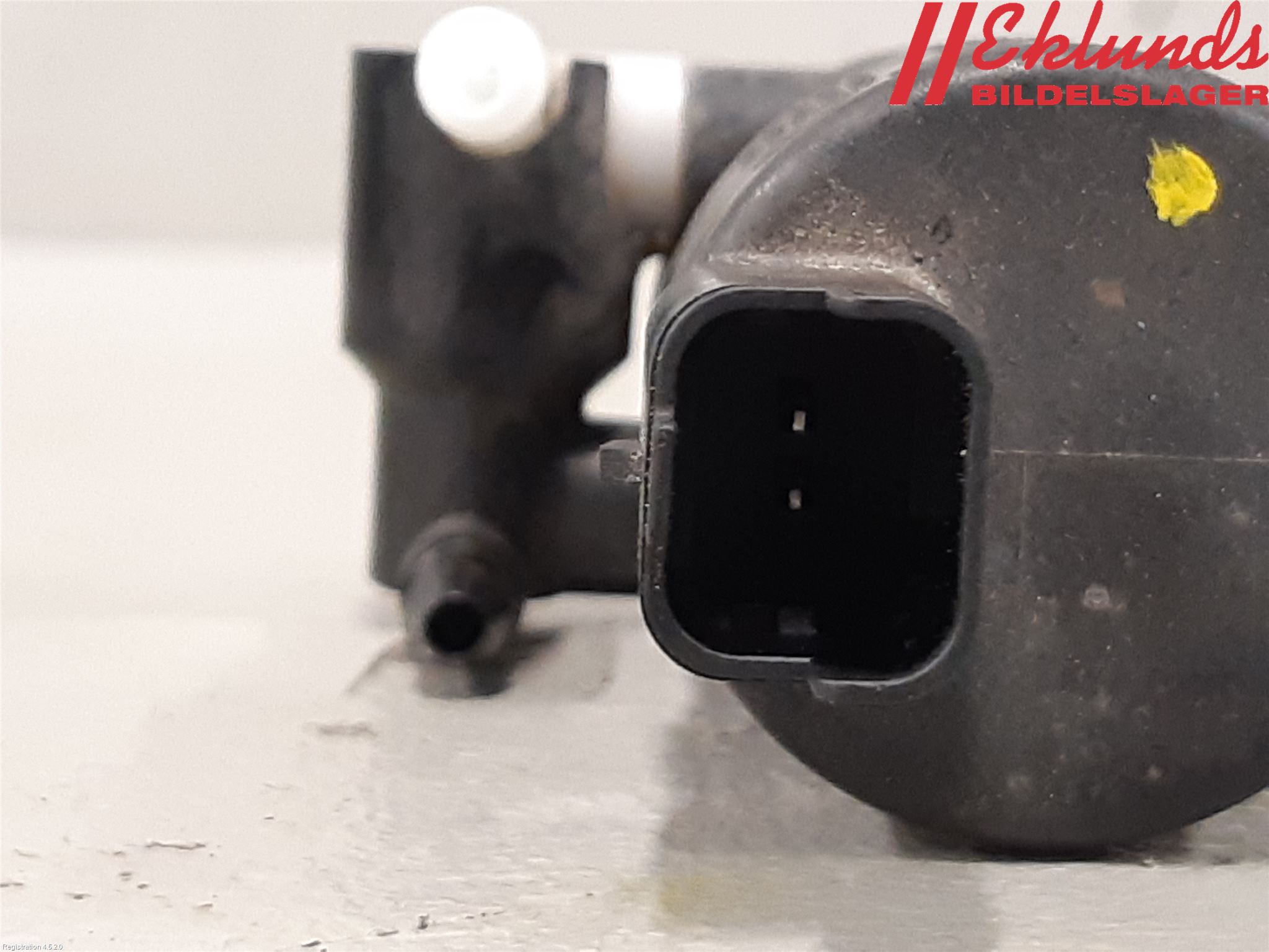 Opel MOKKA 21- Spolarpump Vindruta