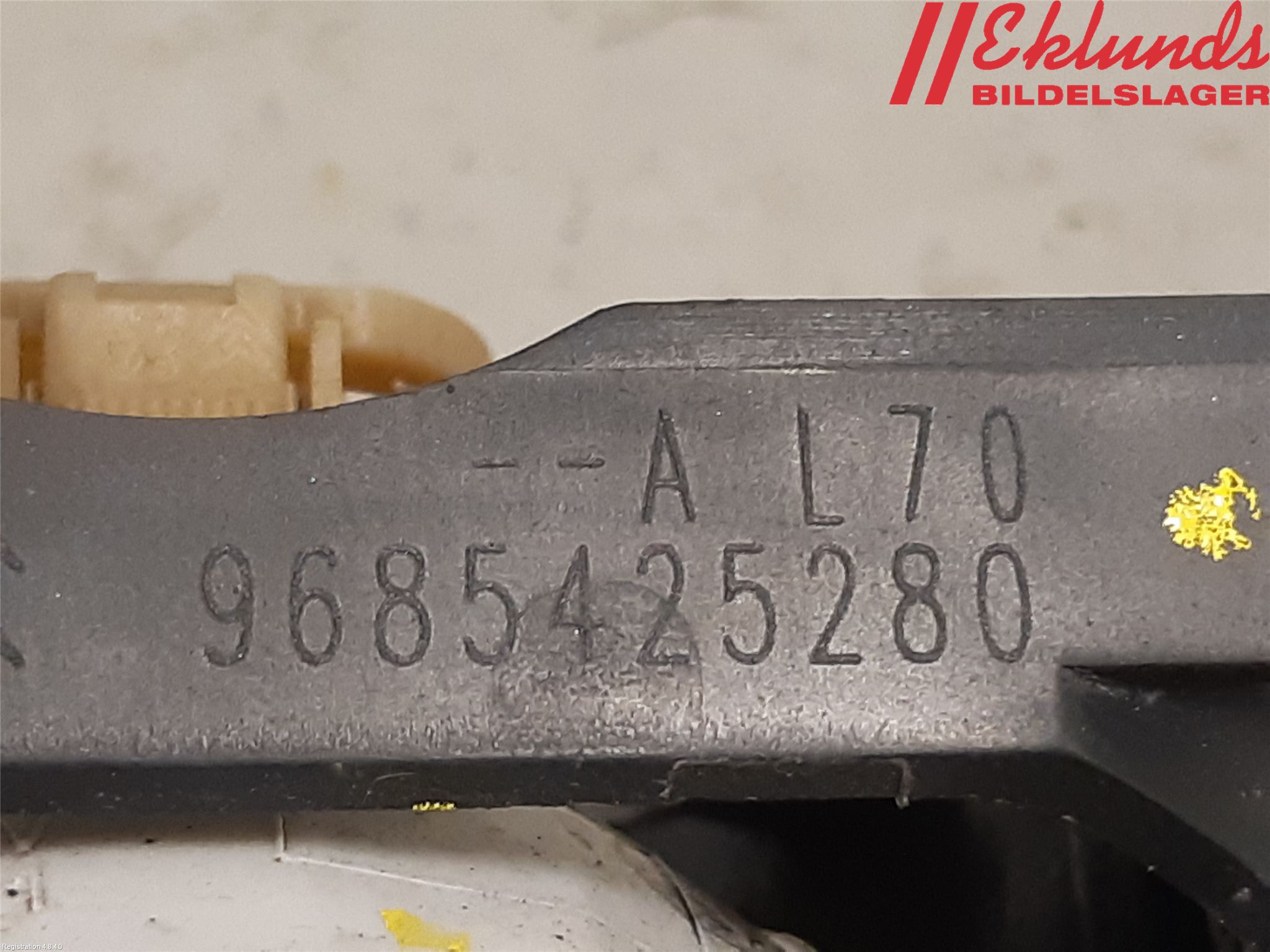 Peugeot 207 Dimljus-Varselljus Fram