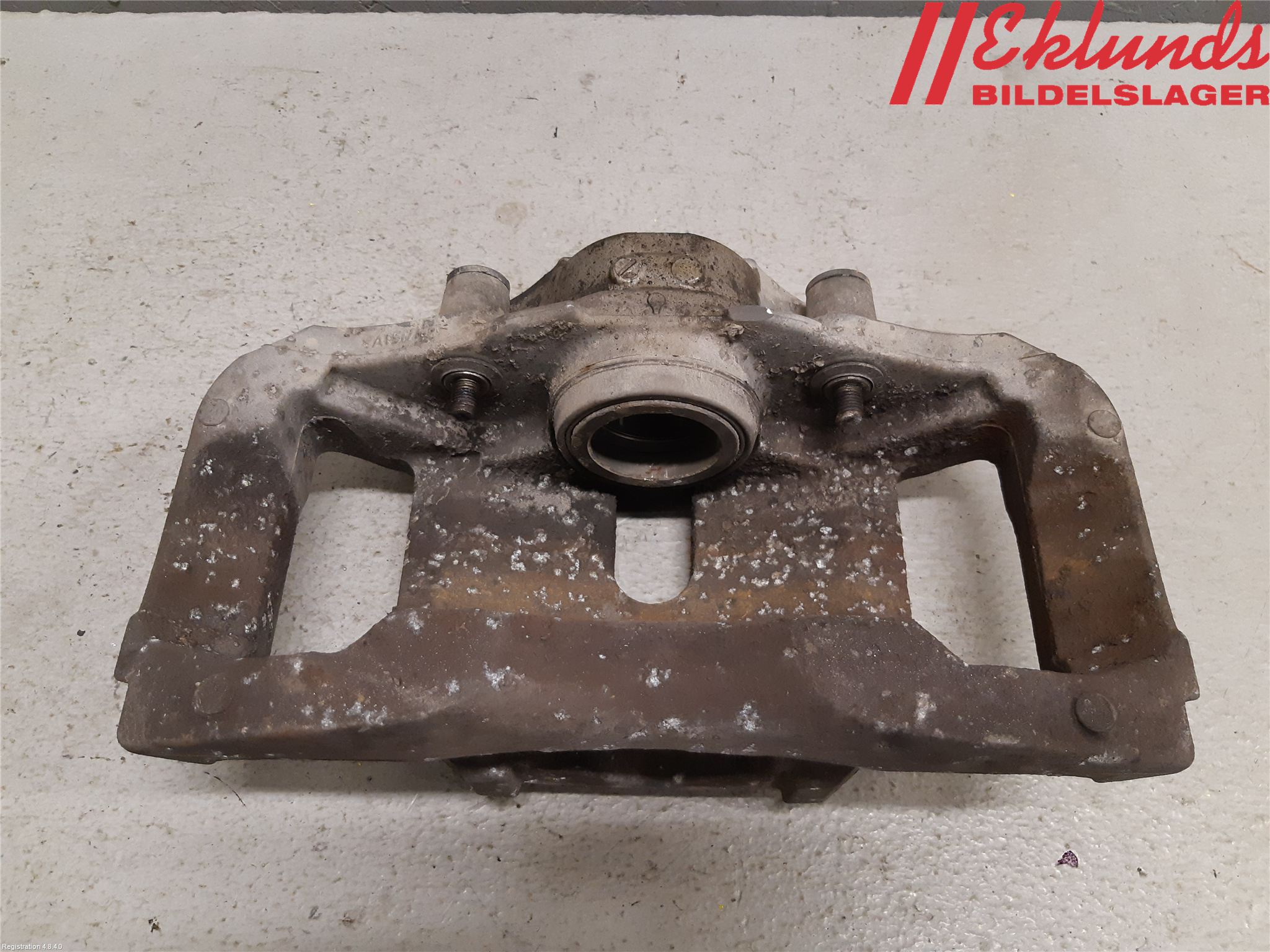 BMW 5 F10/F11/F18 09-17 Bromsok Fram Höger