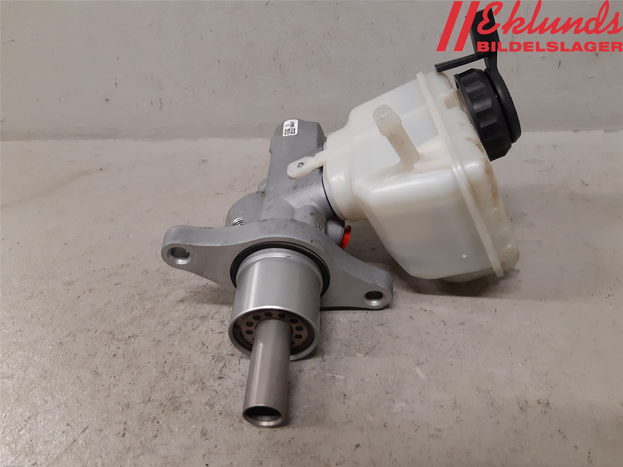 Volkswagen VW CADDY 11-15 Broms Huvudcylinder
