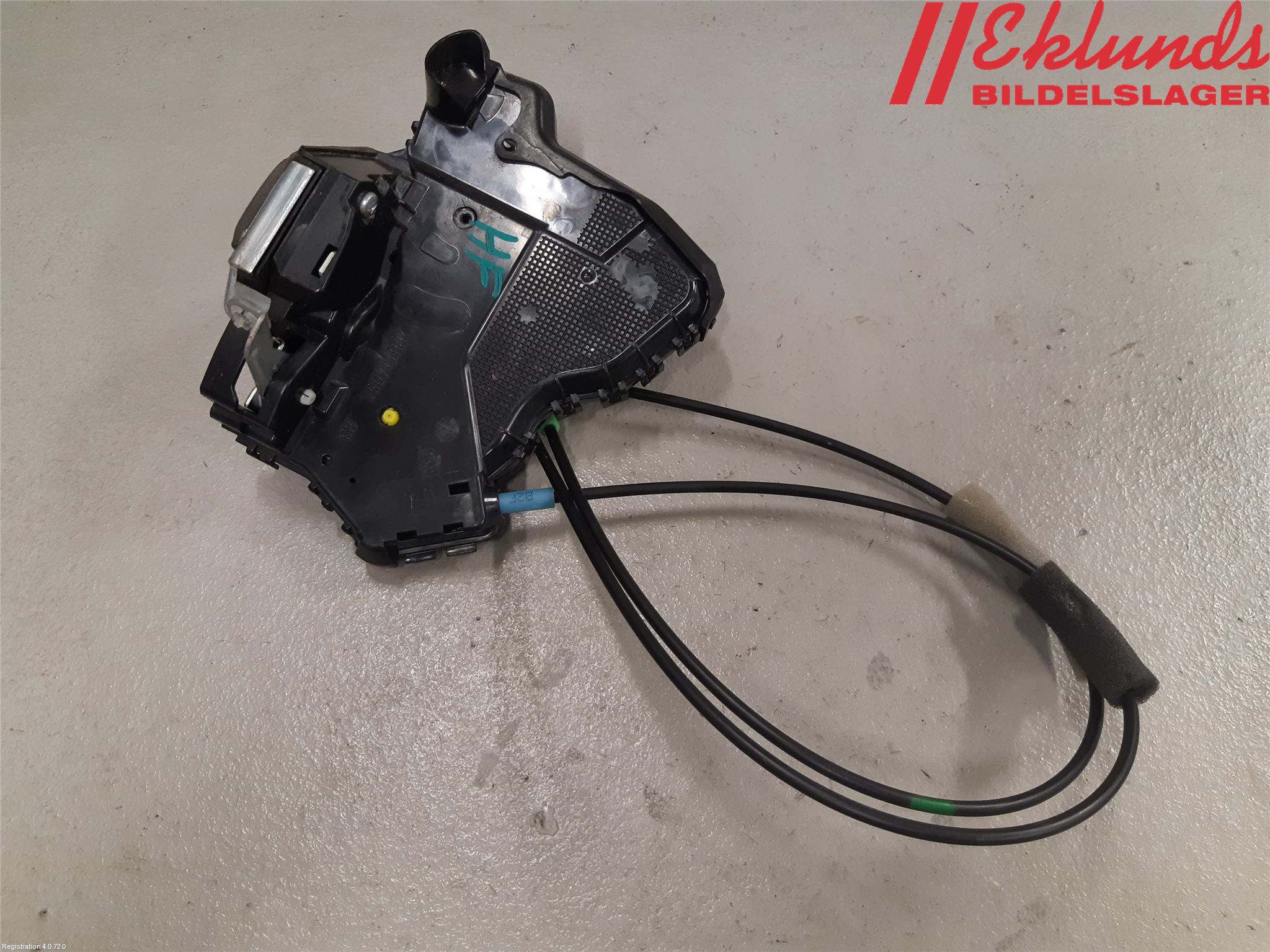 Toyota RAV4 13-18 Låskista-Dörrlås