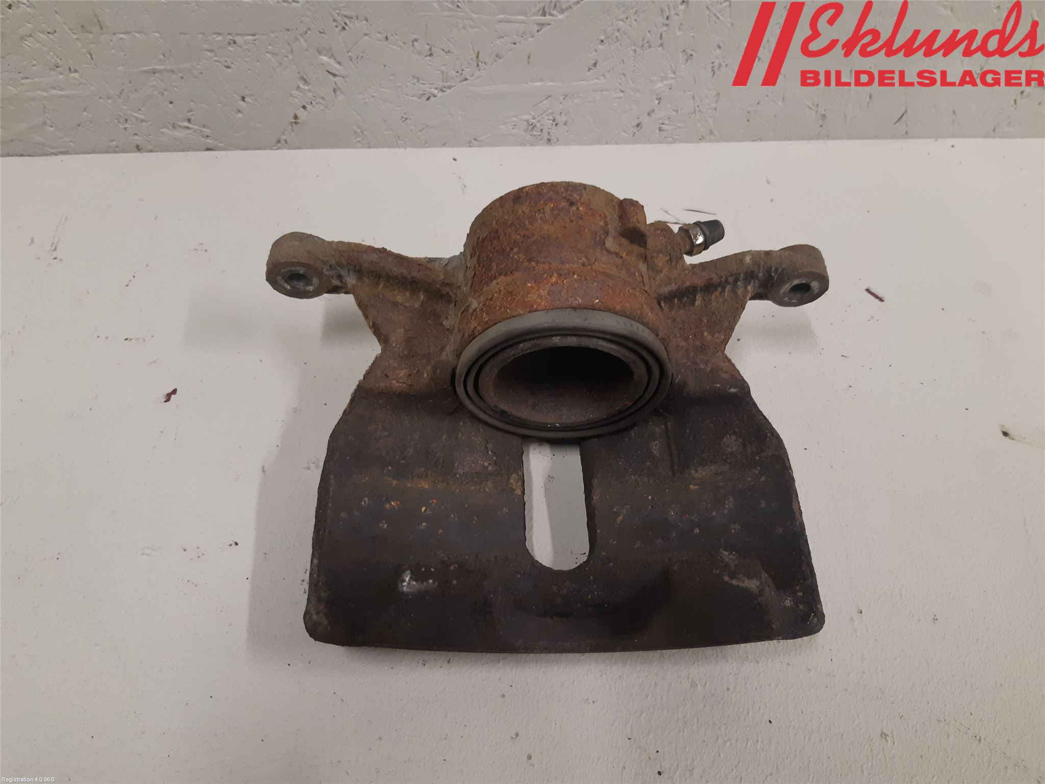 Volkswagen VW PASSAT 15-19 Bromsok Fram Höger