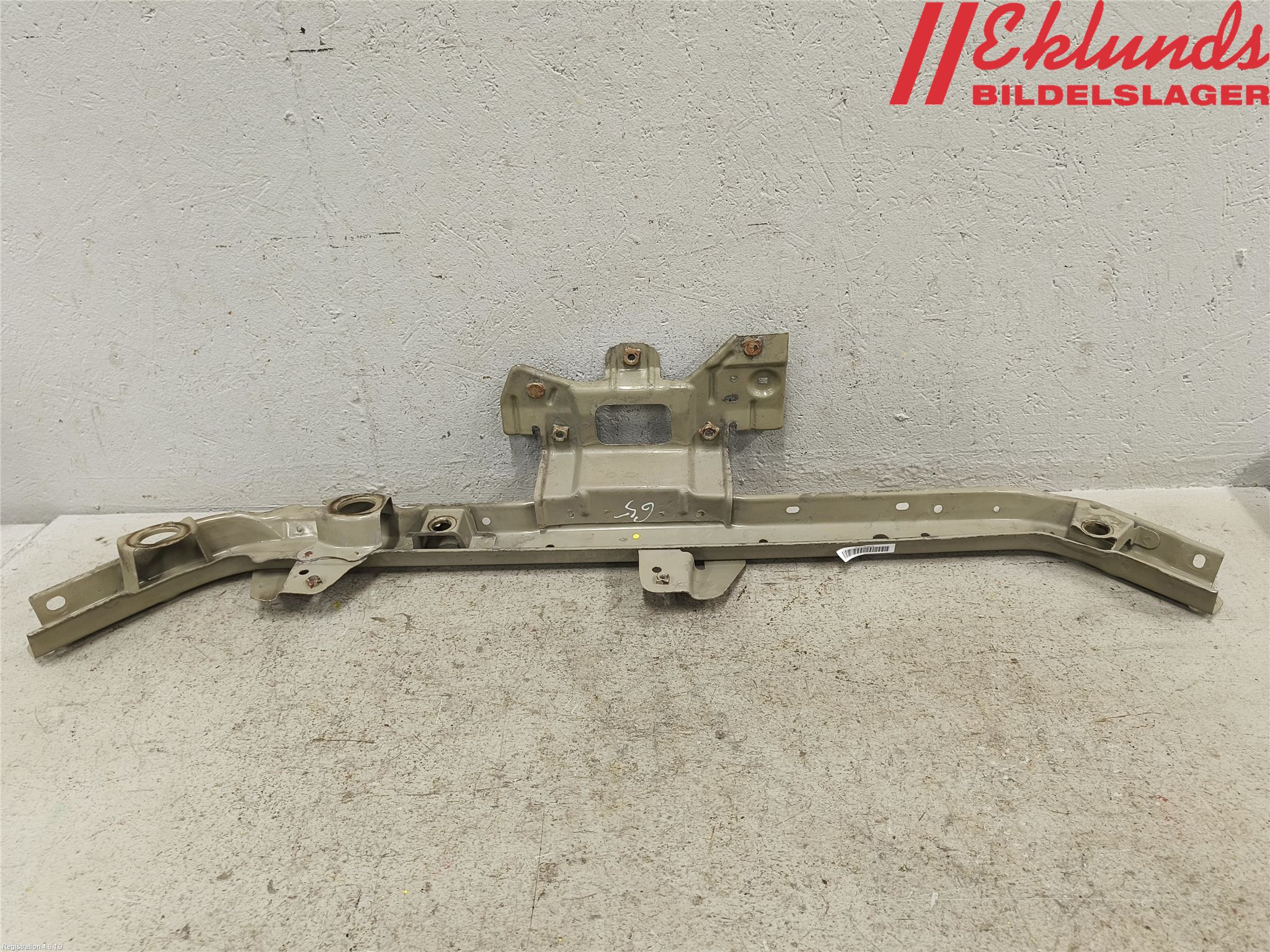 Nissan PULSAR Front Huvlåsplåt-Balk