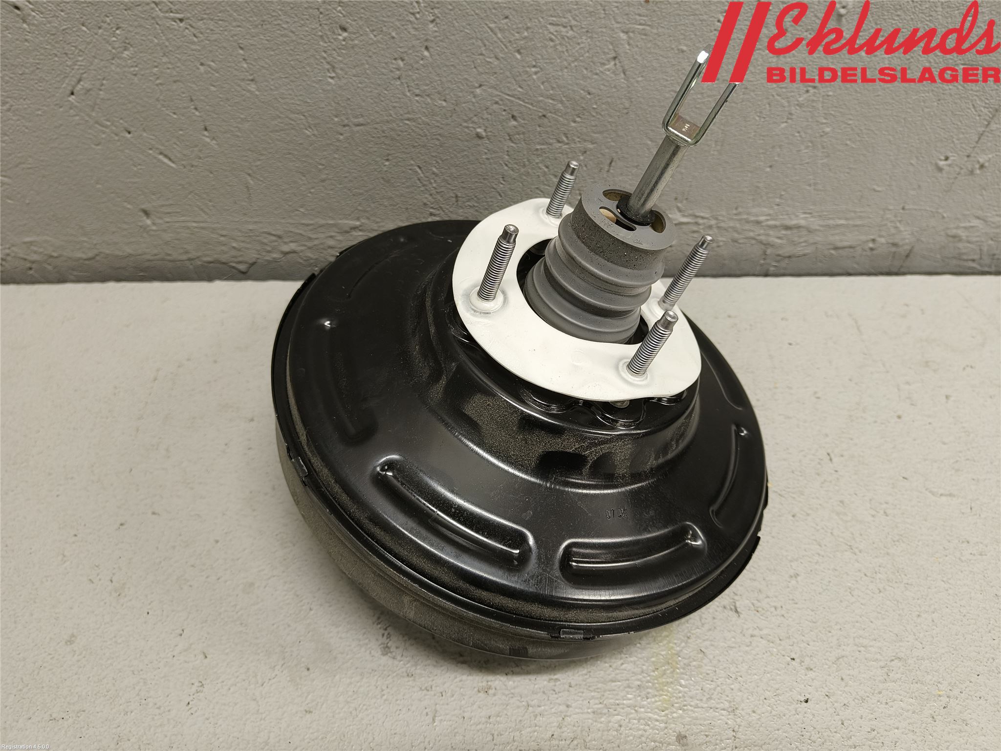 Ford FOCUS 19- Bromsservo