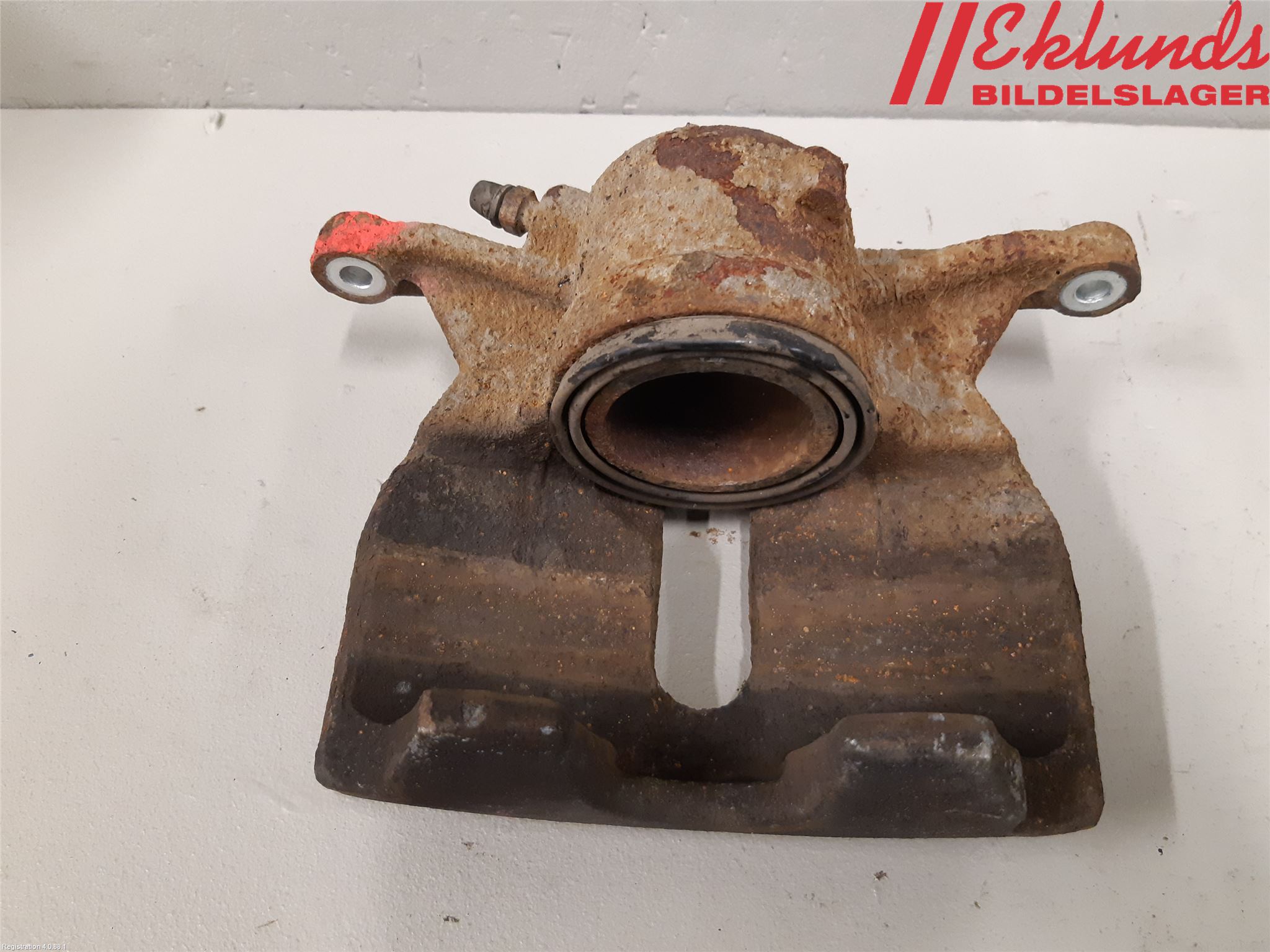 Volkswagen VW PASSAT 15-19 Bromsok Fram Vänster