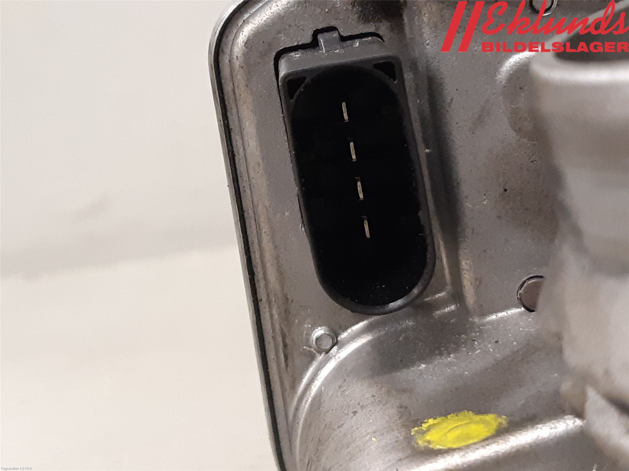 BMW 5 E60/61 Sed/Tou 02-10 Injspjällhus