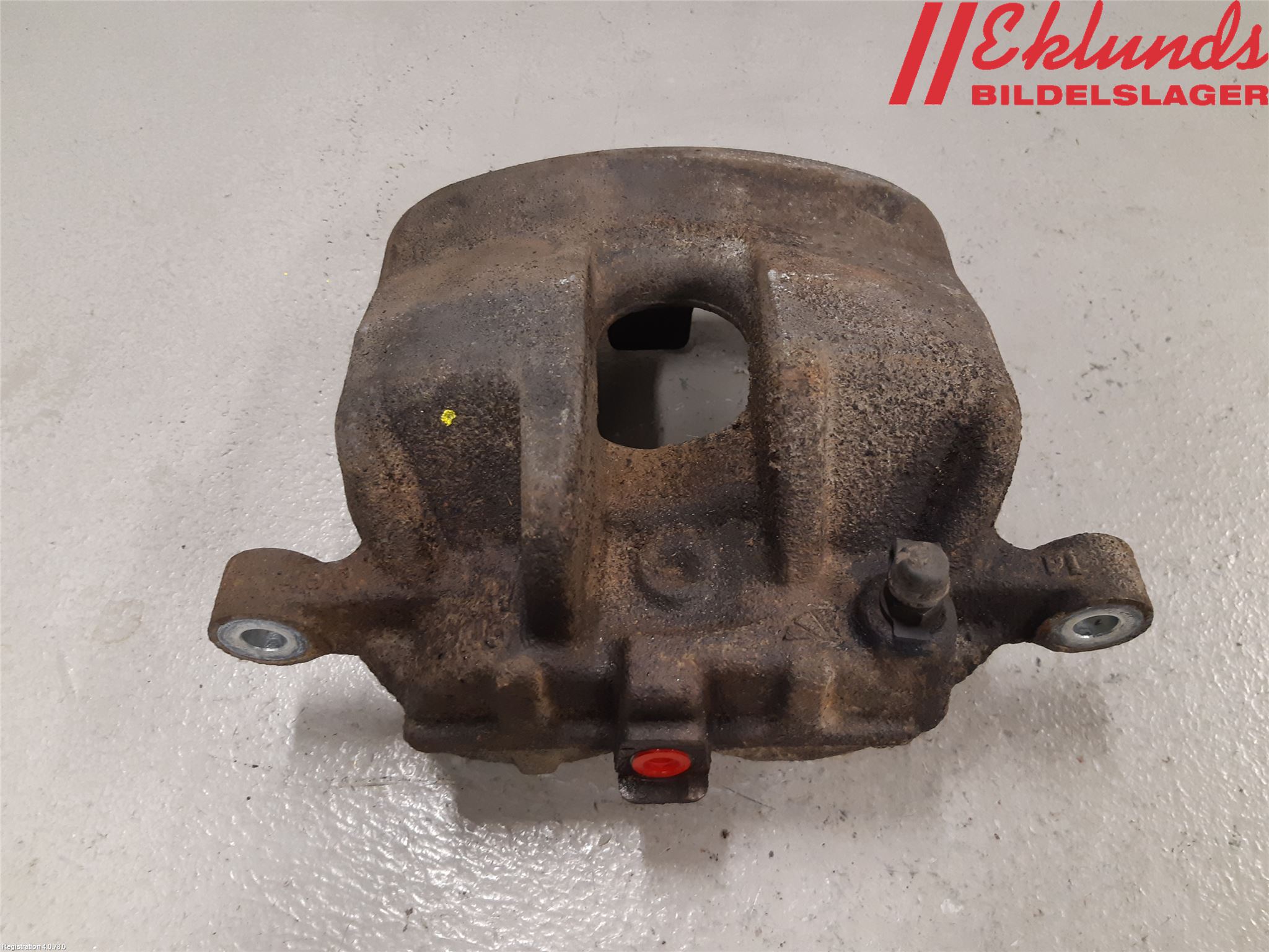 Volkswagen VW AMAROK 2H 10-22 Bromsok Fram Höger