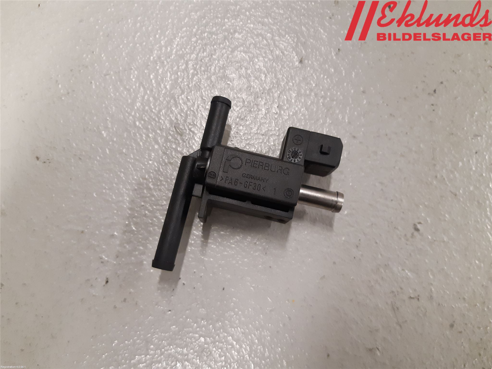 Nissan PULSAR Vakuumventil