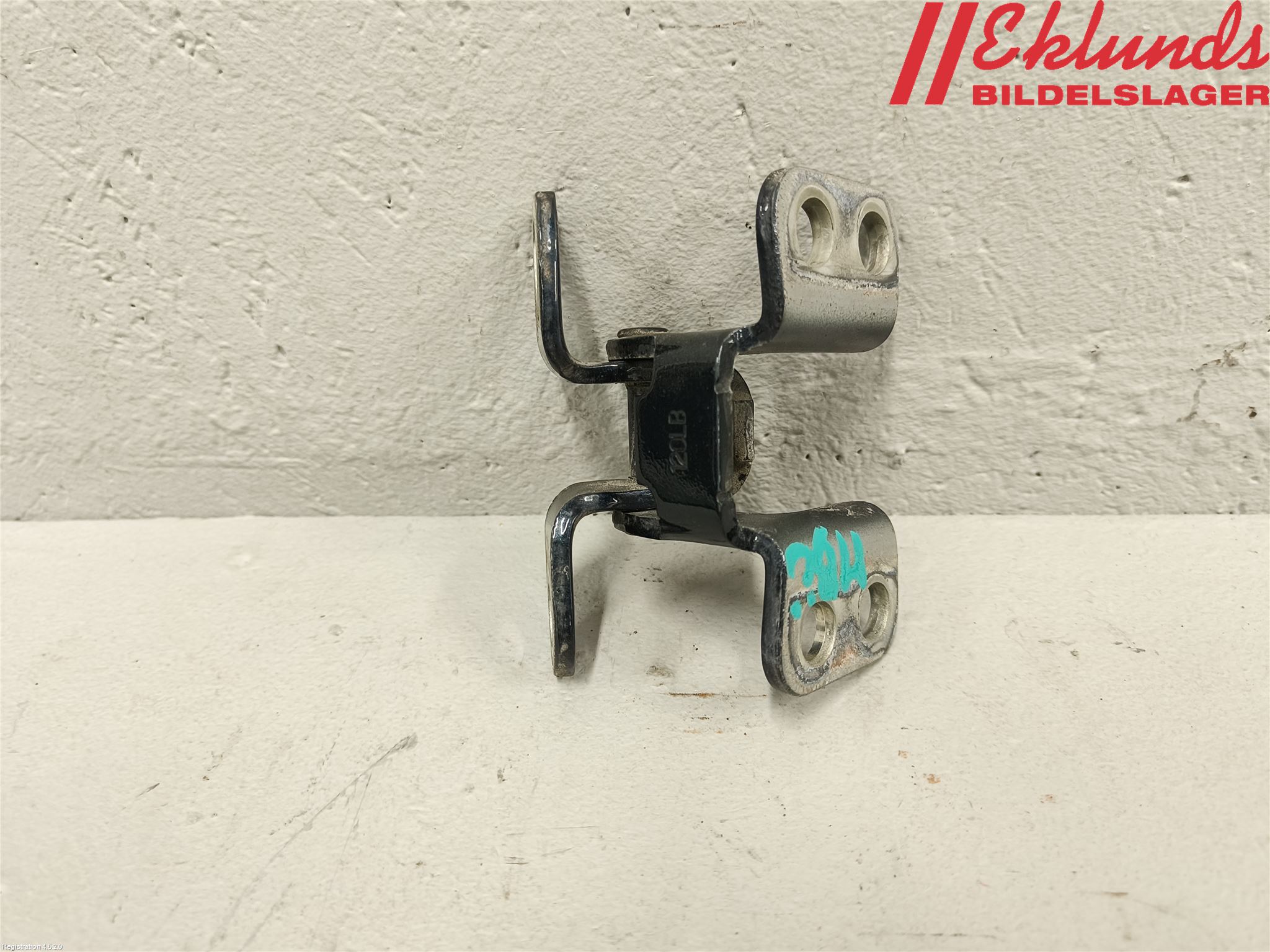 Toyota RAV 4 06-12 Dörrgångjärn