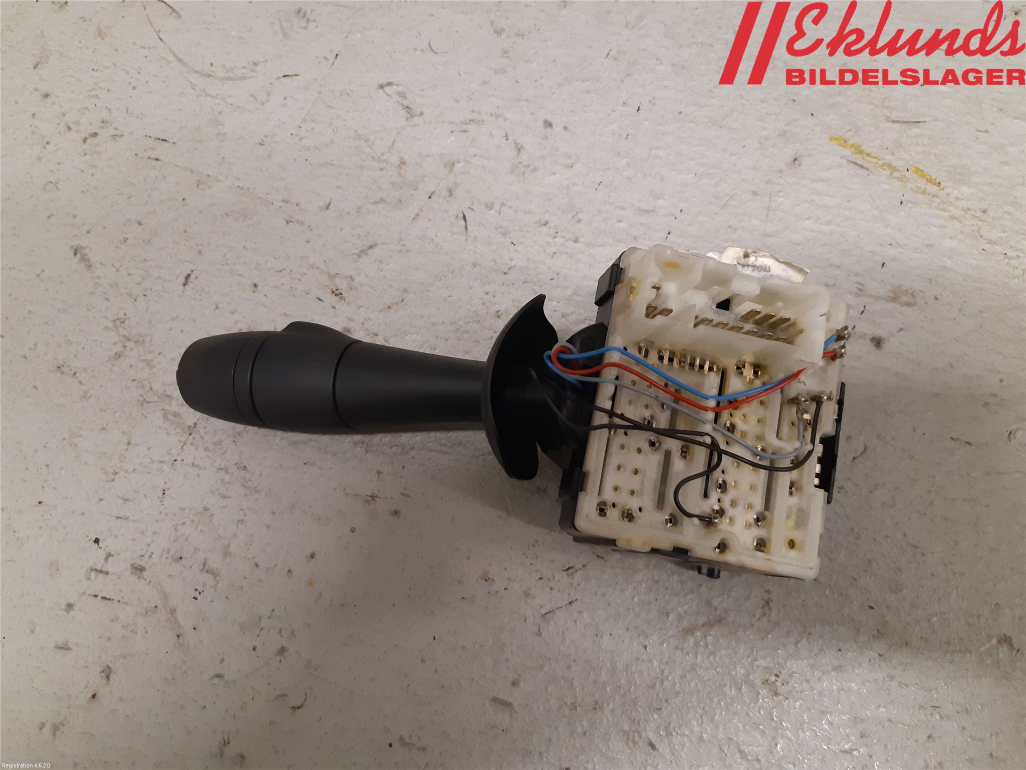 Renault TRAFIC/E-TECH 15- Spak Torkar-Spolomk