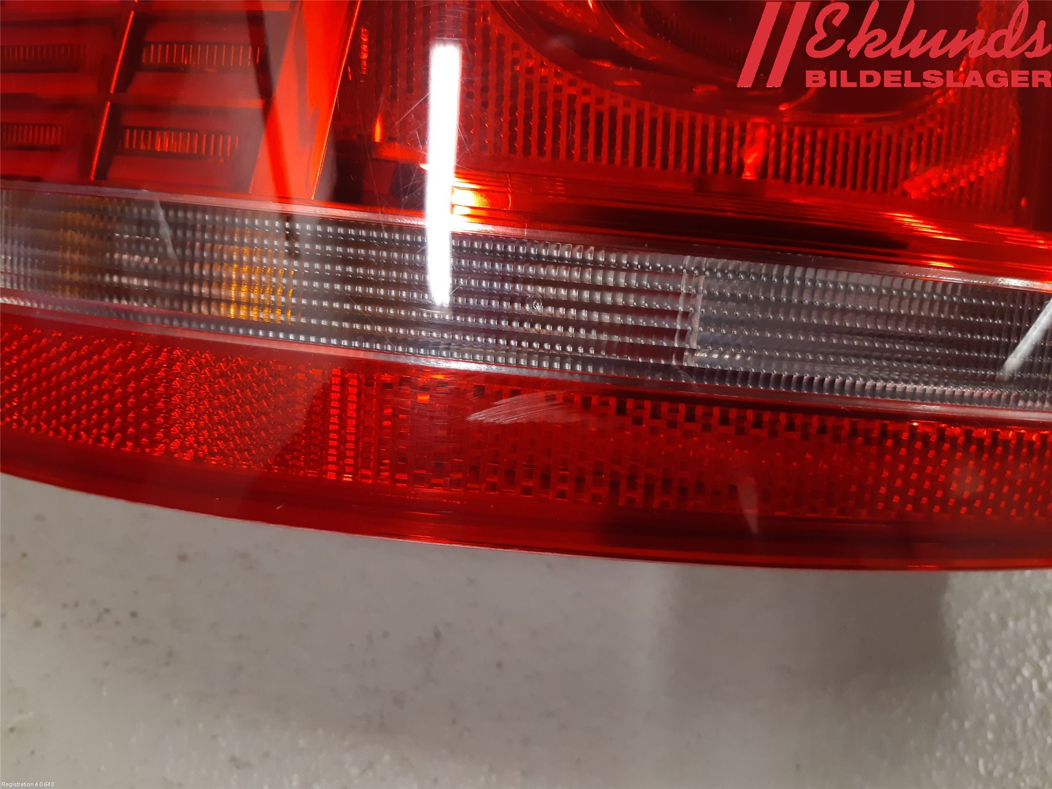Volkswagen VW PASSAT 11-14 Bakljus Vänster
