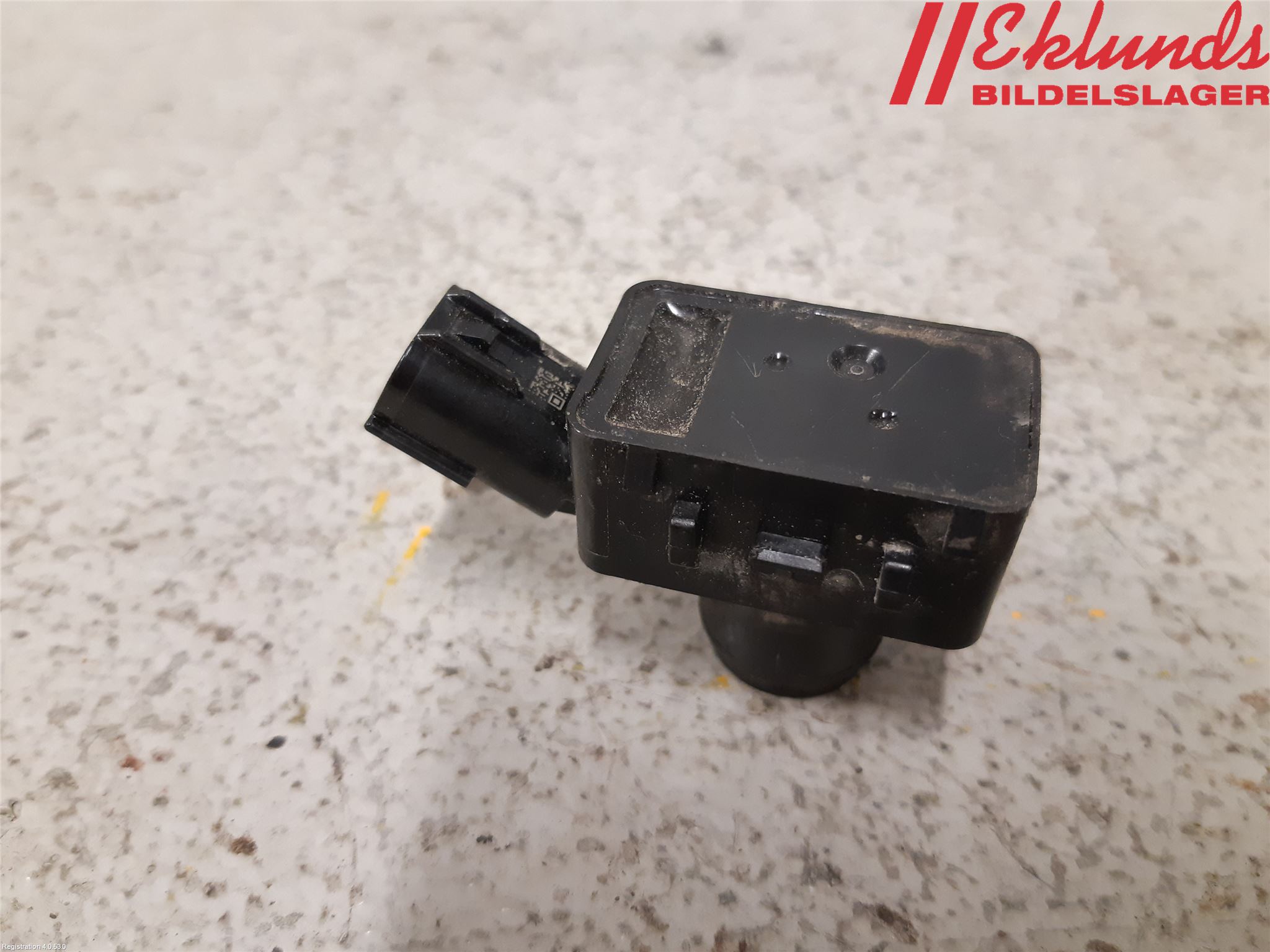 Toyota PRIUS (ZVW50) 16-21 Parkeringshjälp Frontsensor