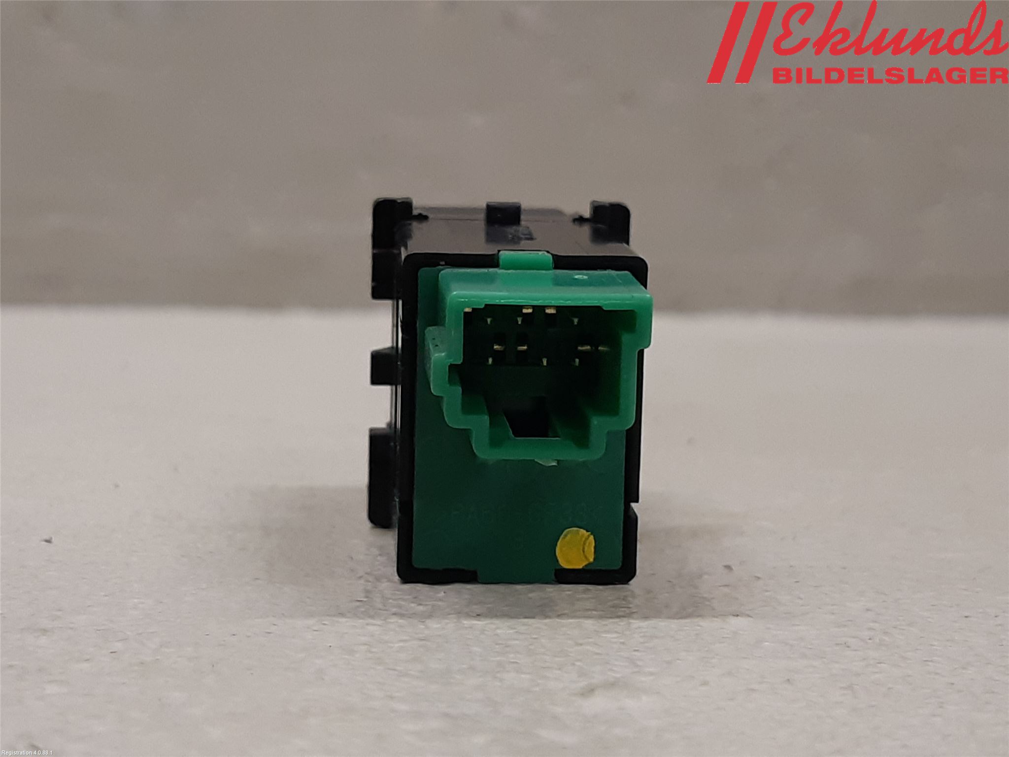 Subaru OUTBACK 15-20 Strömställare Övrigt