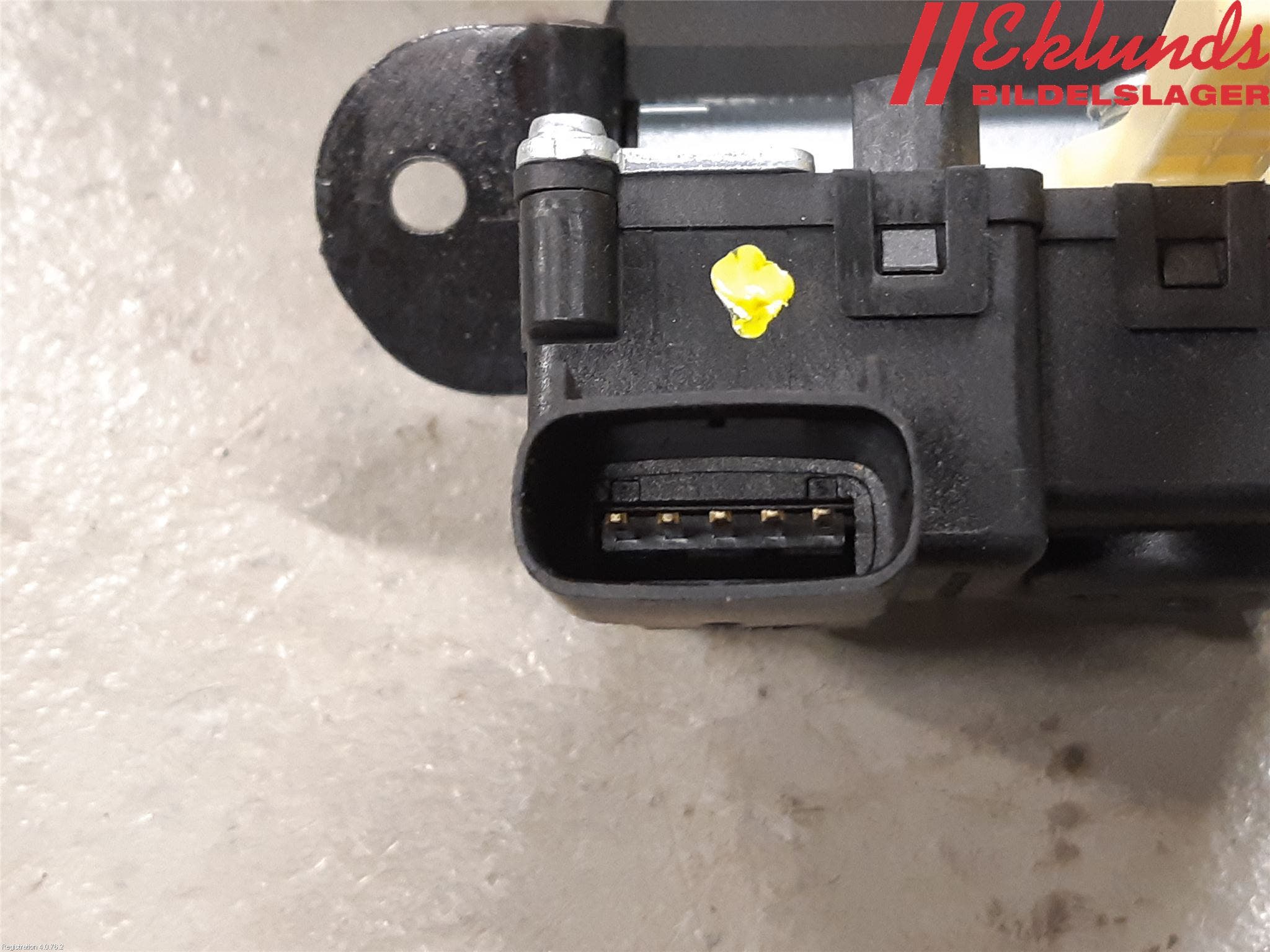 Kia NIRO (DE) 17-22 Låskista Baklucka