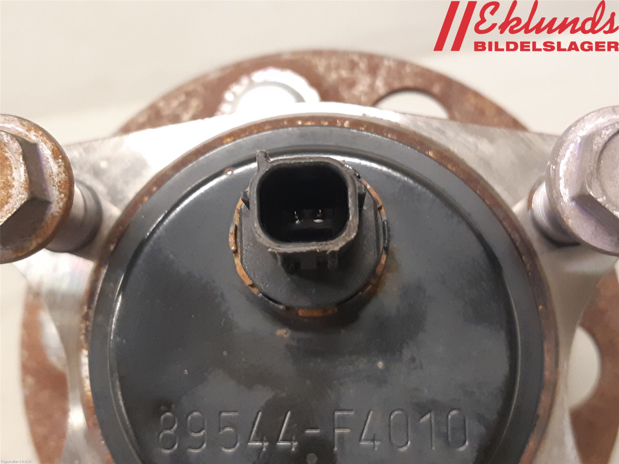 Toyota YARIS XP21 20- Nav Bak