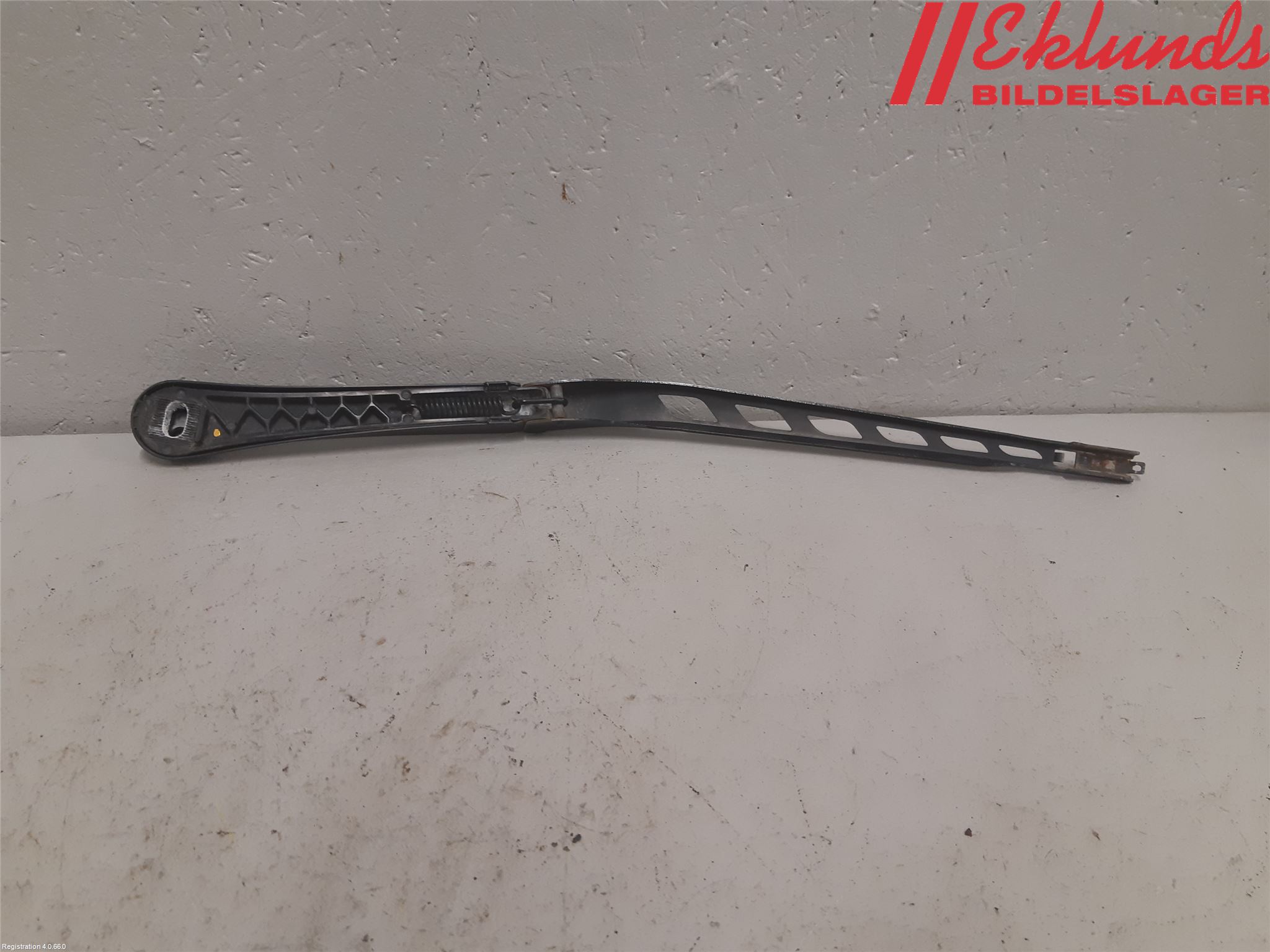 BMW 5 E60/61 Sed/Tou 02-10 Torkararm Armar Vindruta