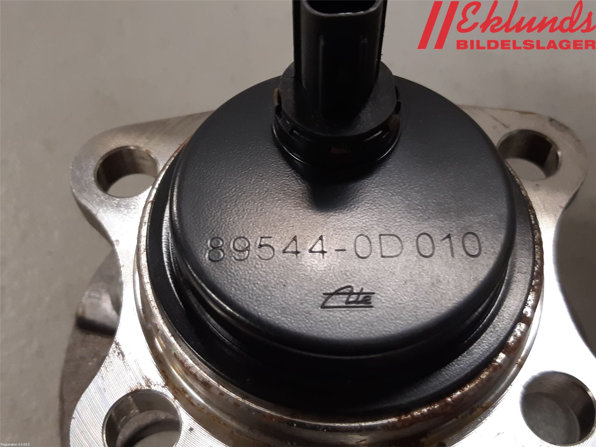 Toyota YARIS XP130 15-20 Nav Bak