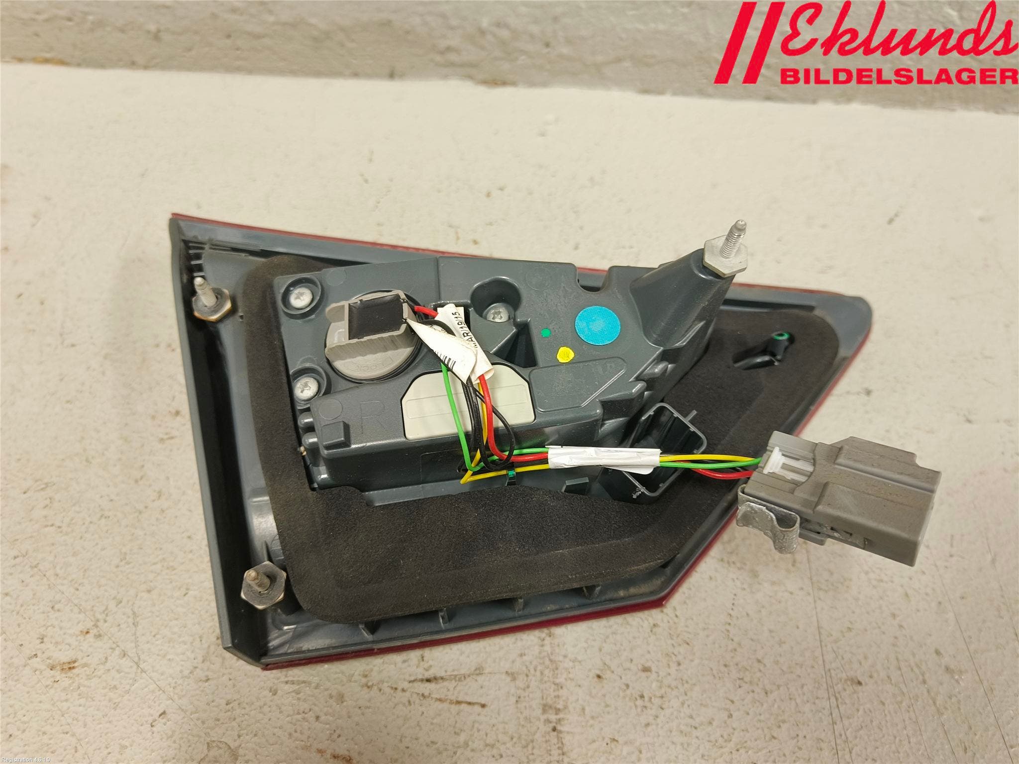 Ford MONDEO 15-22 Bakljus Lucka Hö