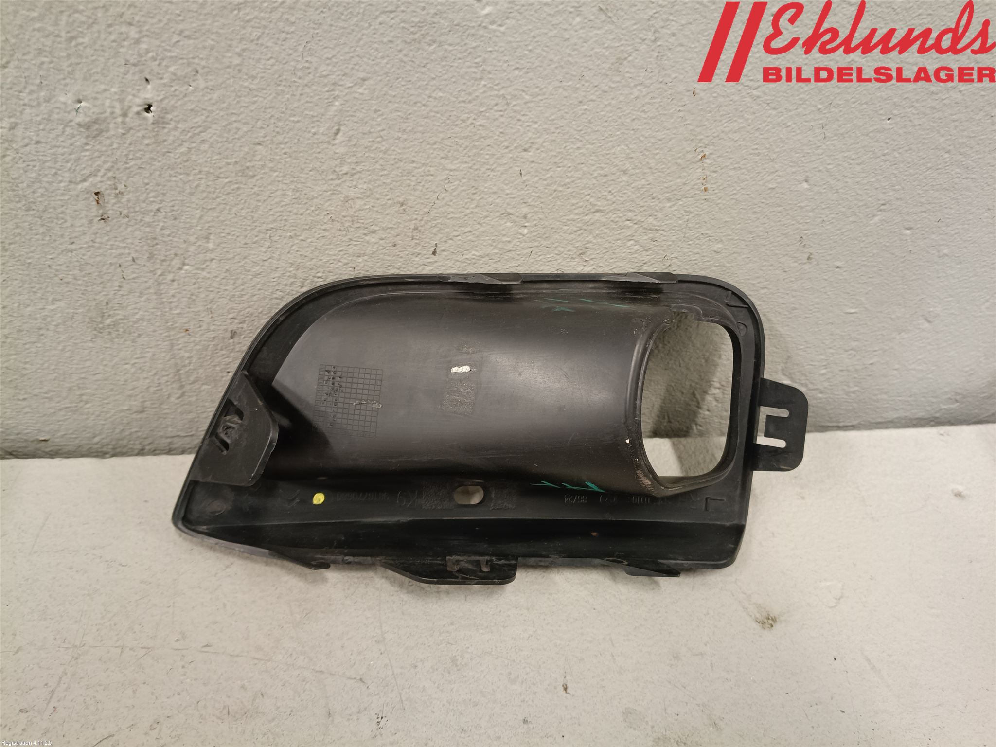 Peugeot PARTNER/E-PARTNER 19- Dimljussarg Fram