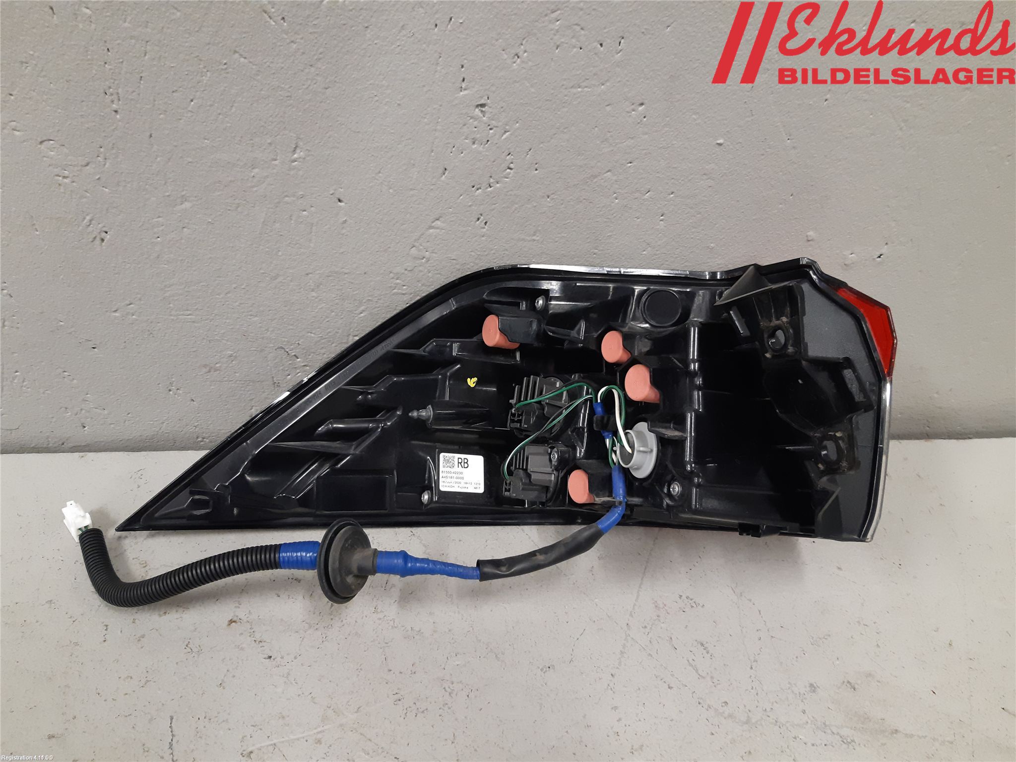 Toyota RAV4 19- Bakljus Vänster