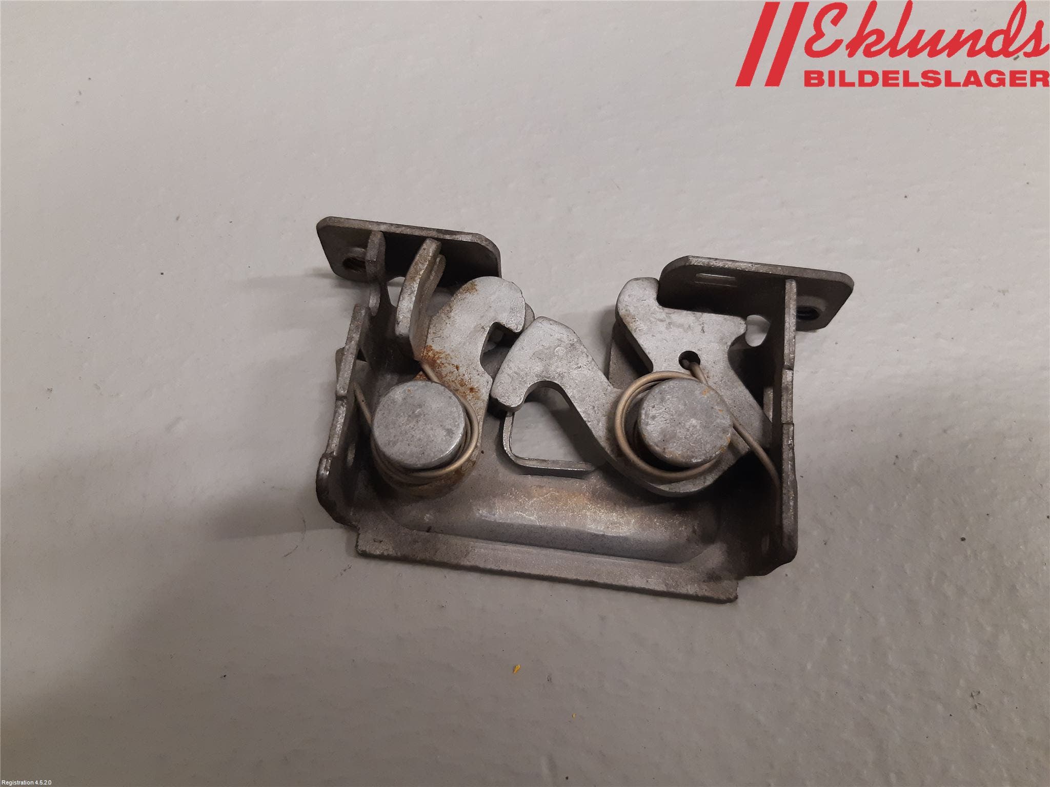 BMW 3 E90/91 SED/TOU 05-12 Huvlås