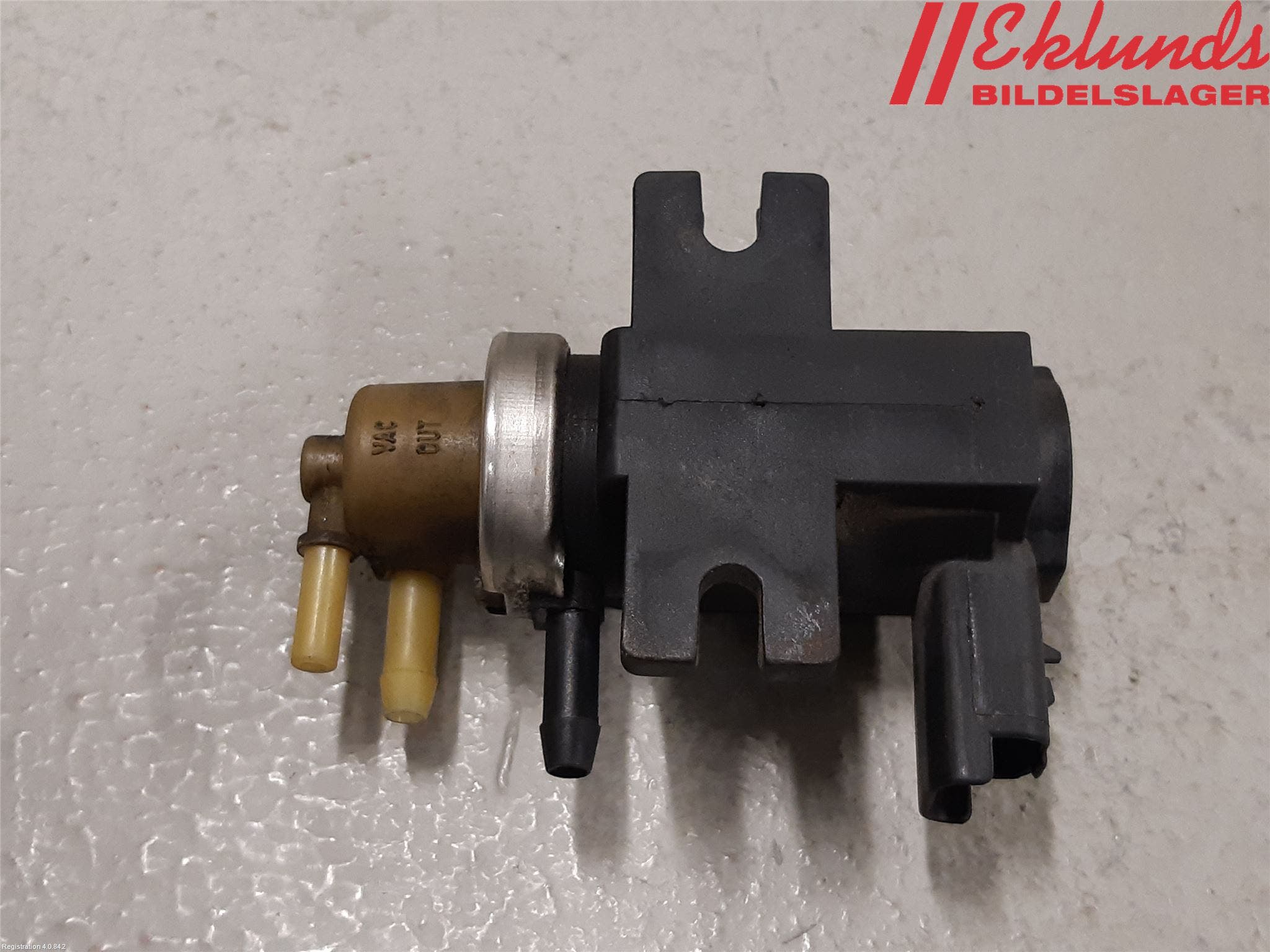 Ford FOCUS 11-14 Vakuumventil