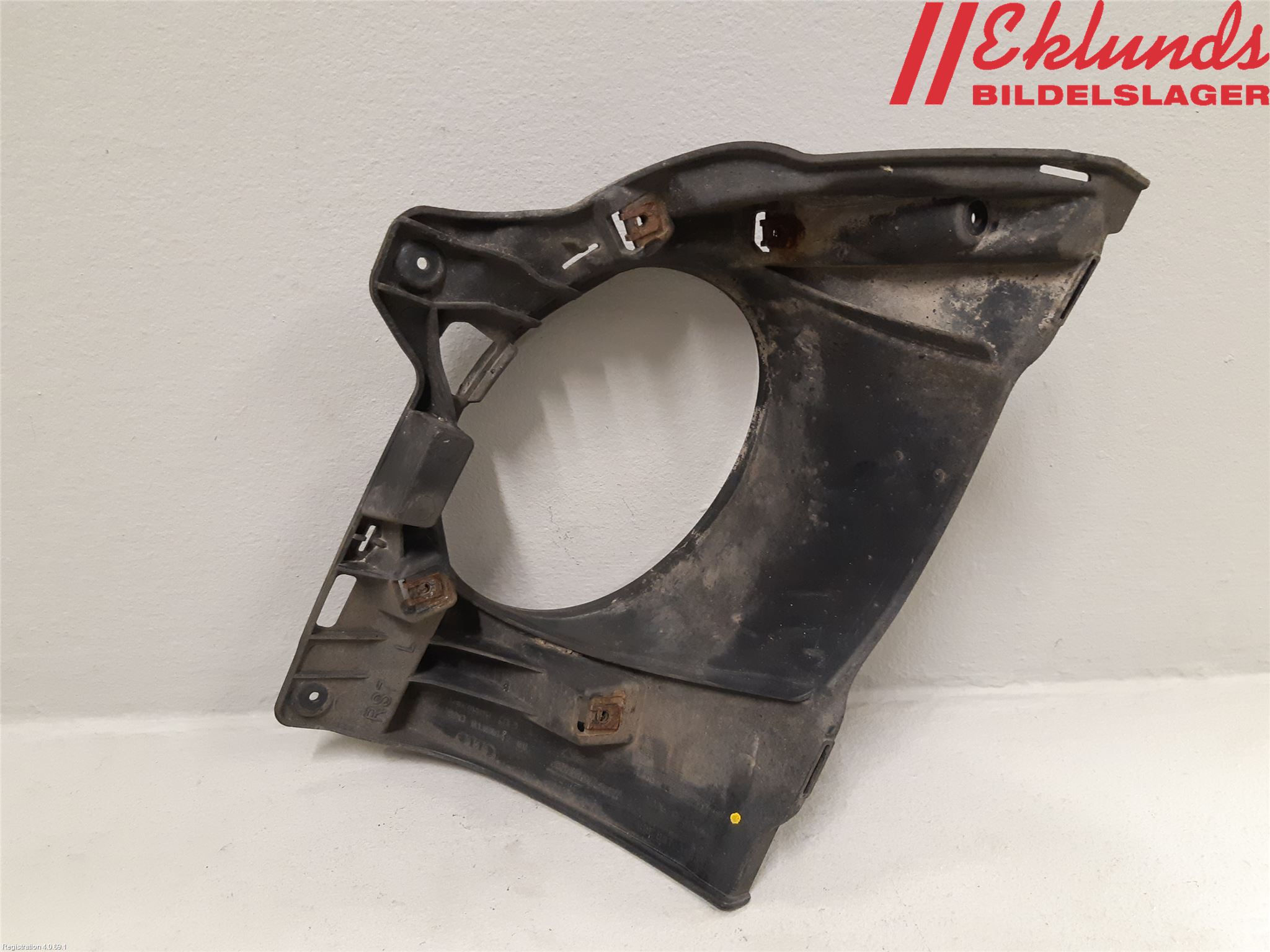 Audi A7/S7 4G 11-17 Stötfsidostycke Mellanlägg