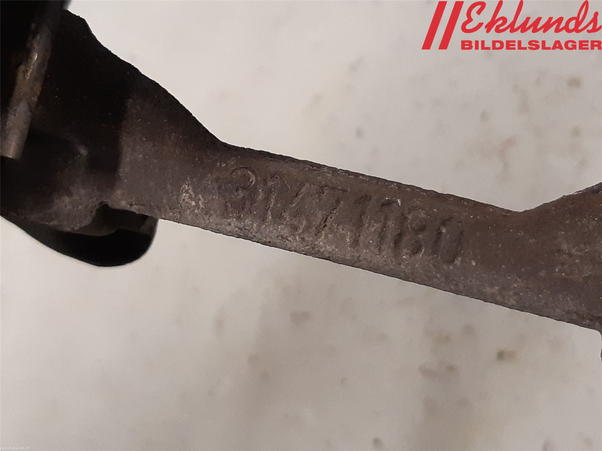 Volvo XC40/RECHARGE 18- Bromsokshållare