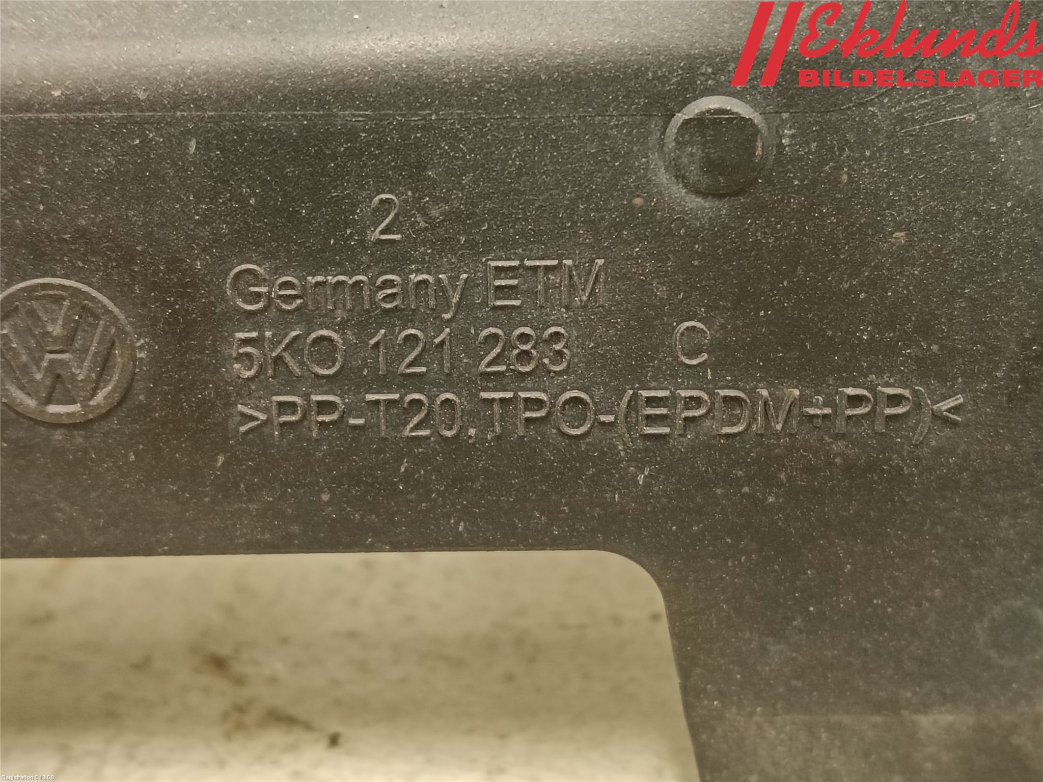Volkswagen VW GOLF VI 09-13 Deflektor Plåt-Plast Kylning